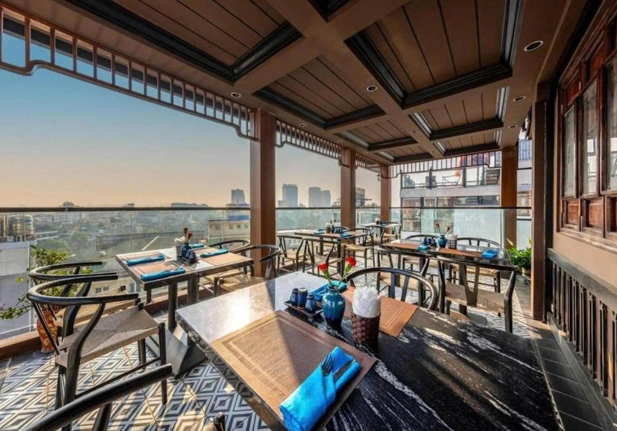 Restaurant/places to eat in Hanoi Dalvostro Valentino Hotel & Spa