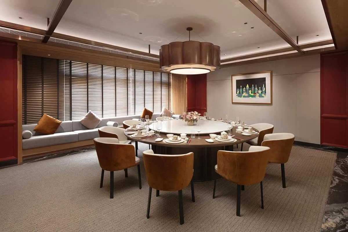 Restaurant/places to eat in The Howard Plaza Hotel Kaohsiung