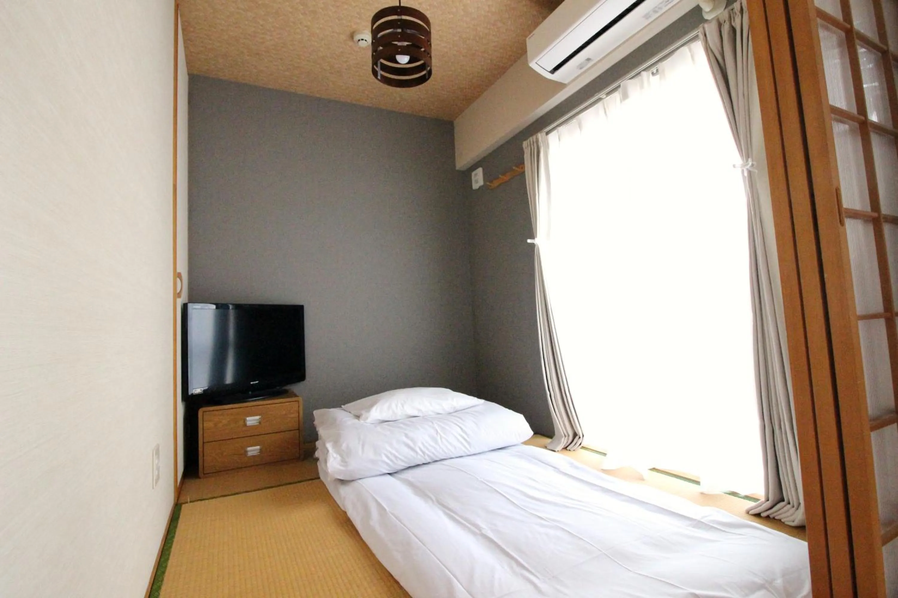 Bed in Mcity in Wakasa