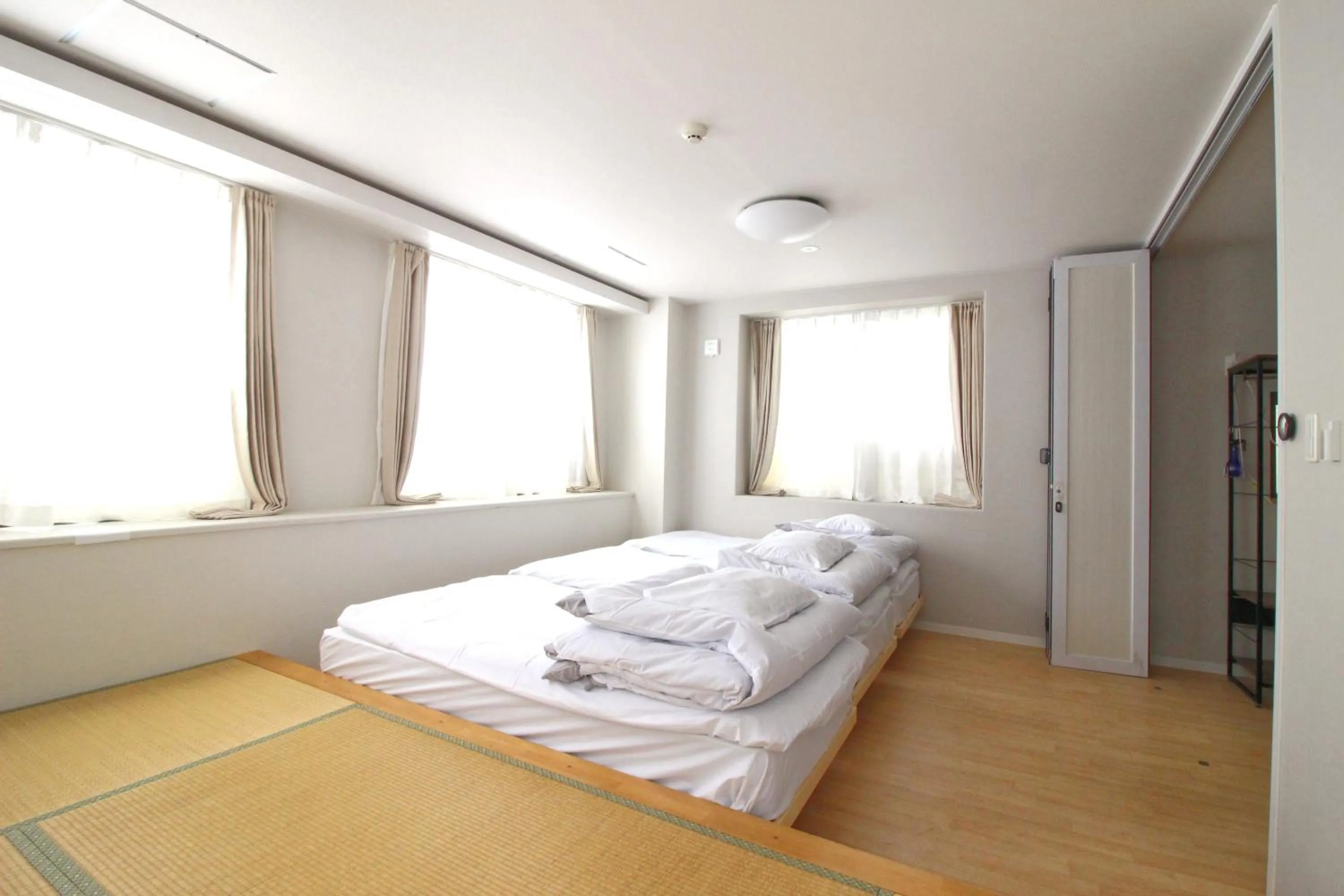 Bed in Mcity in Wakasa