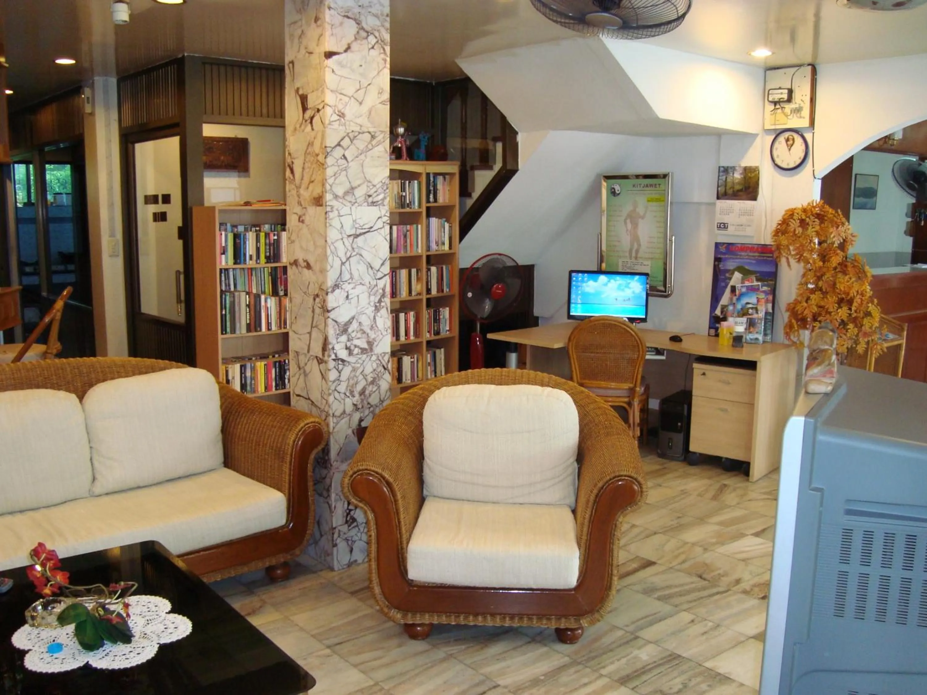 Lounge or bar in A&B Hotel