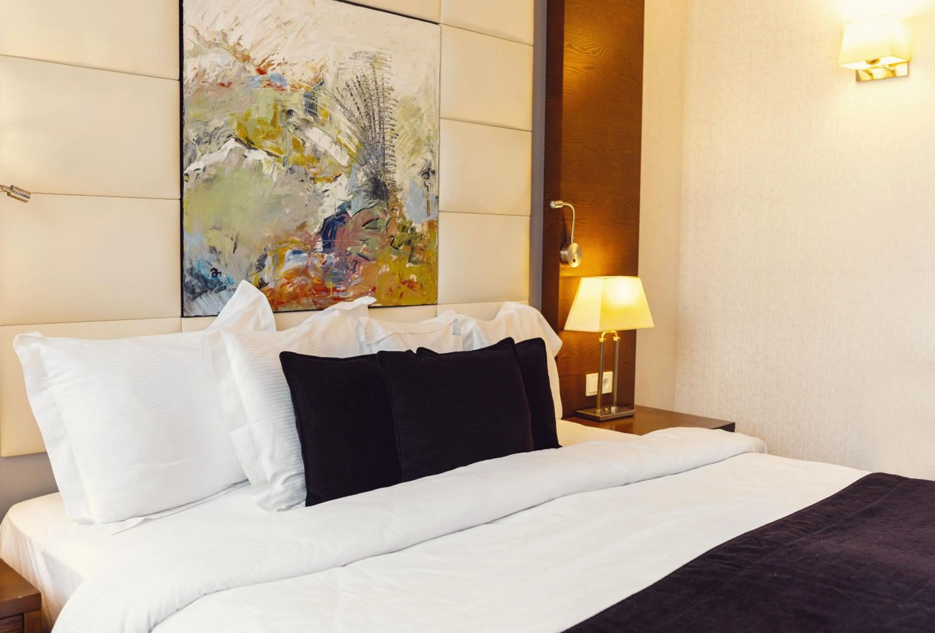 Bedroom, Bed in Costé Hotel