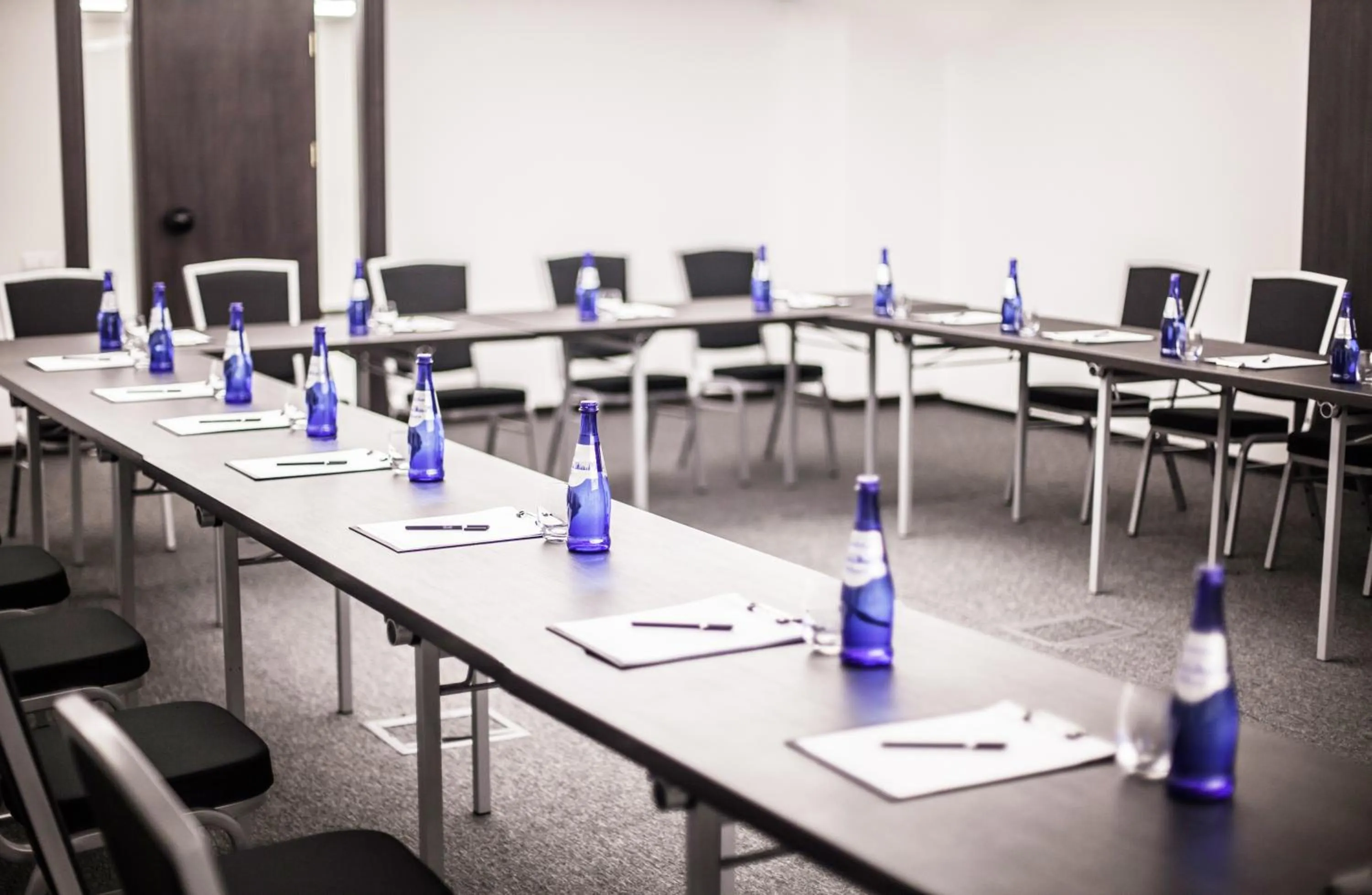 Meeting/conference room in Costé Hotel
