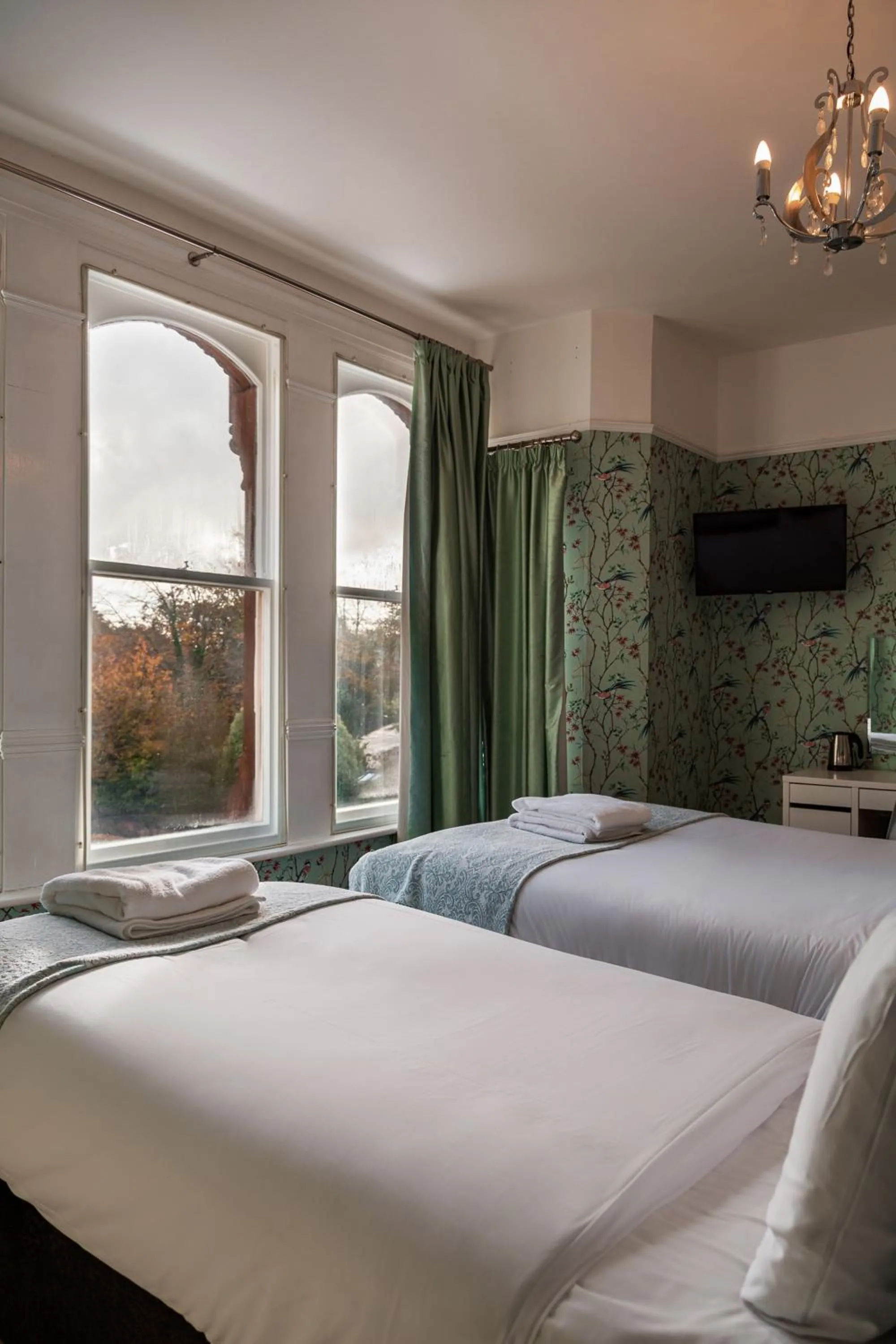 View (from property/room), Bed in Sefton Park Hotel