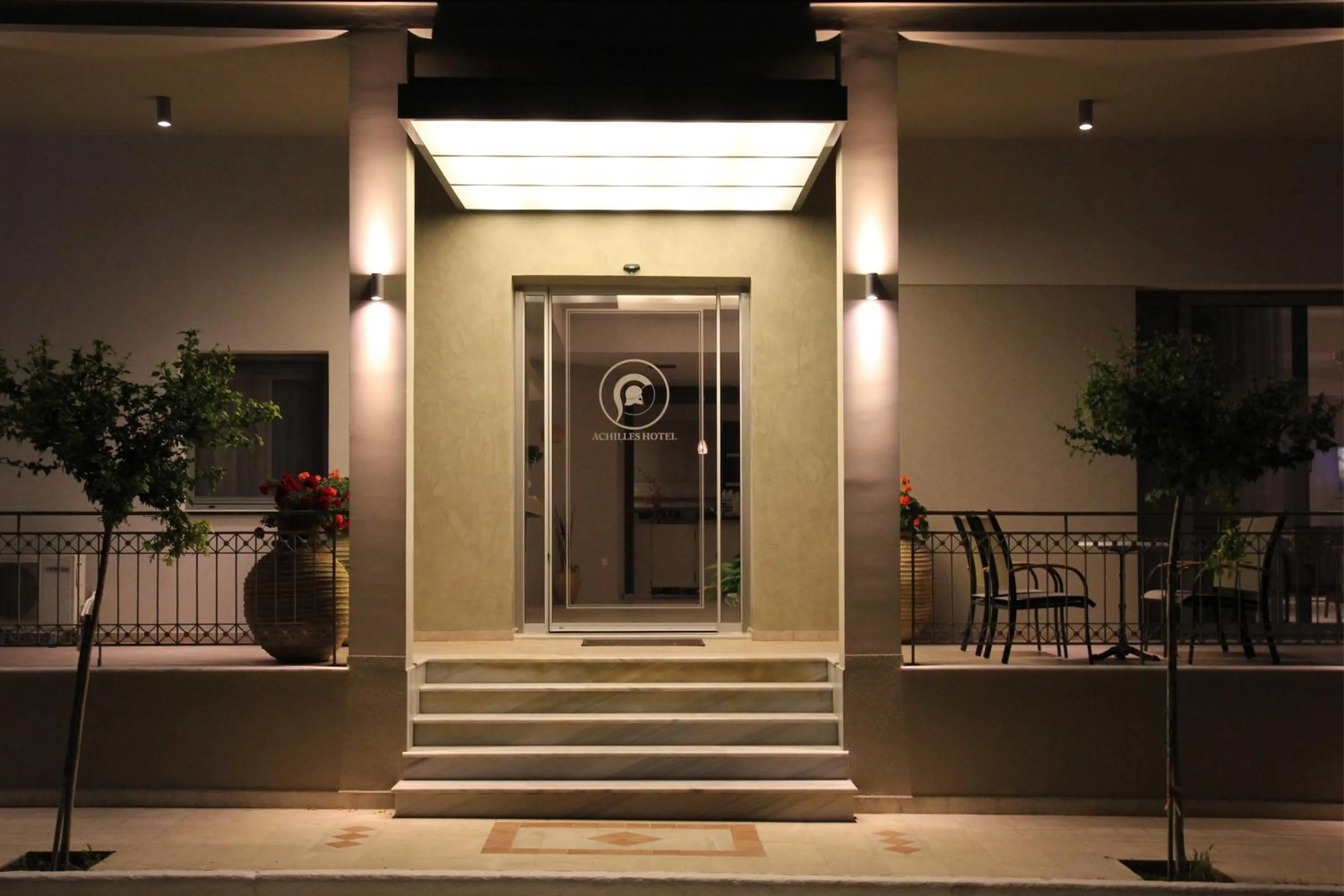 Facade/entrance in Achilles Hotel