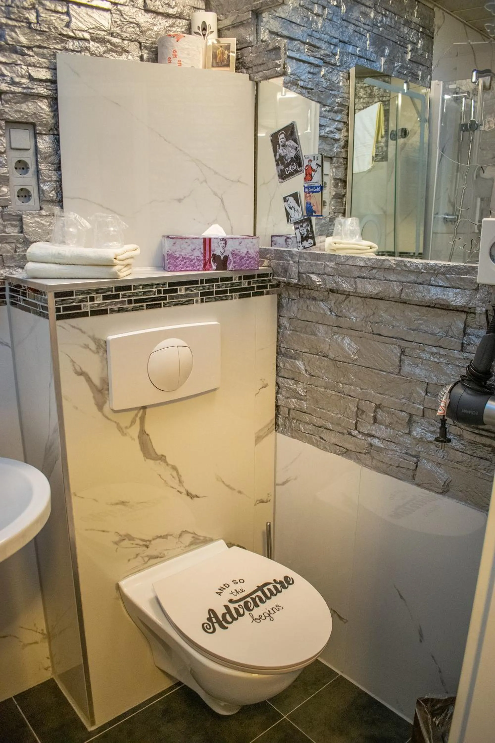 Bathroom in Hotel Karthäuser Hof