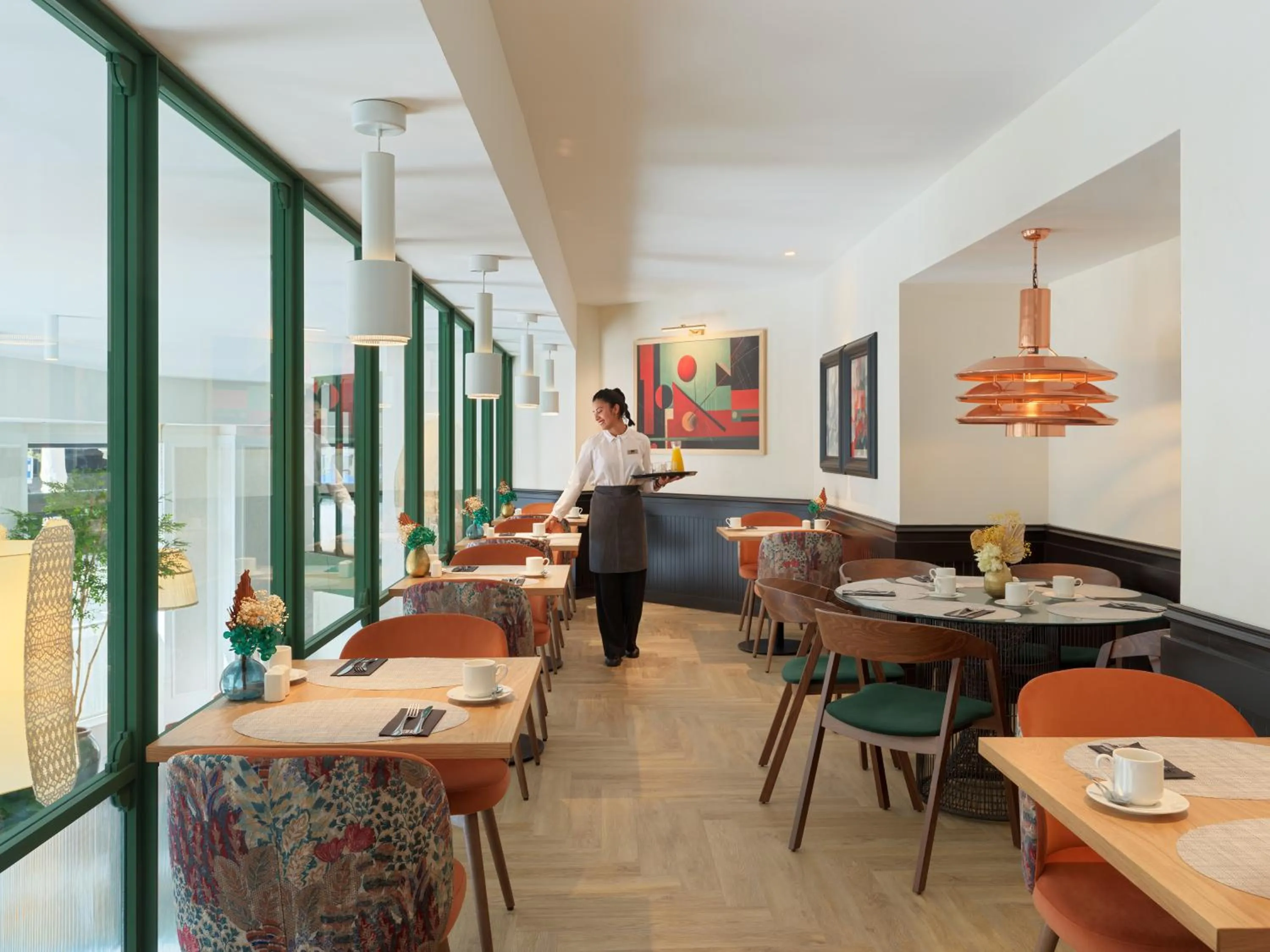 Restaurant/places to eat in H10 Casanova