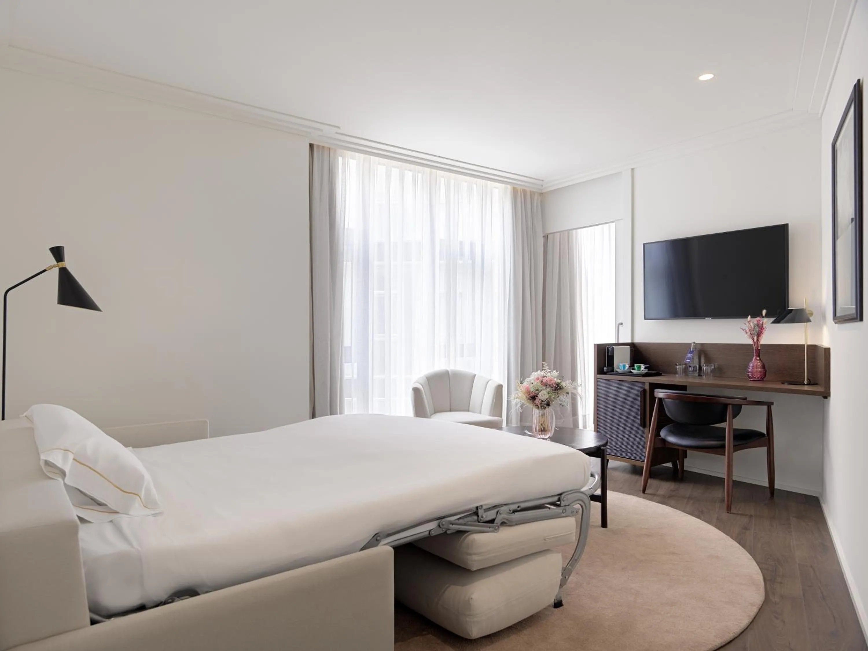 Living room, Bed in H10 Casanova