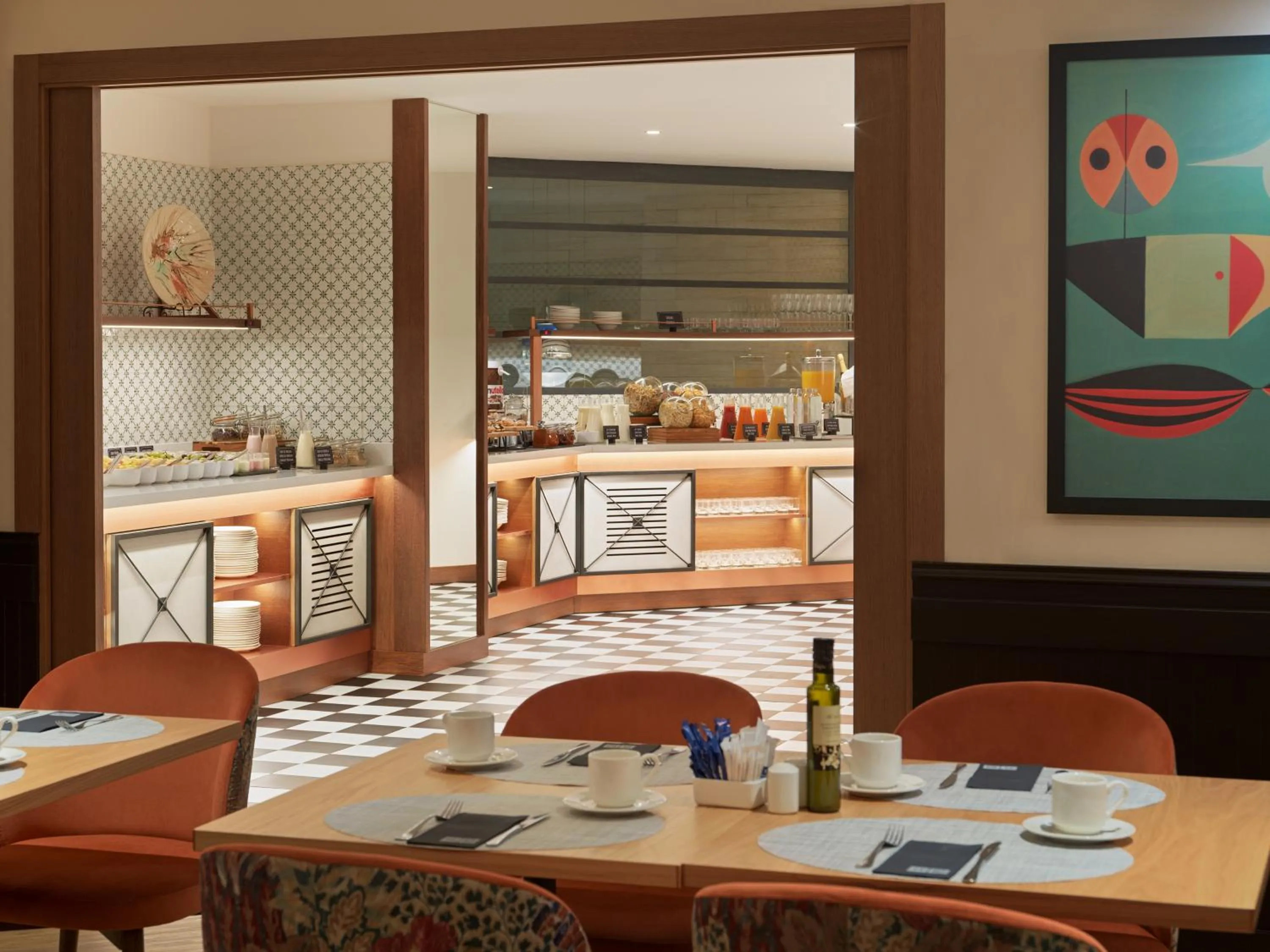 Restaurant/places to eat in H10 Casanova