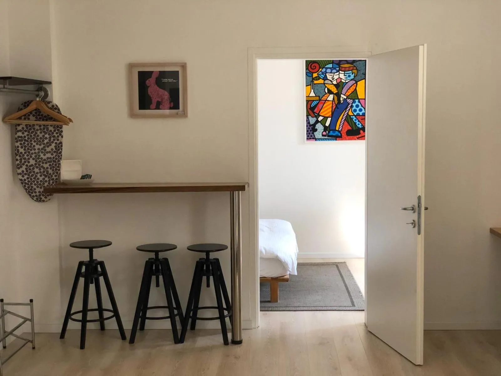 Dining area in G38 Rental Apartment Building