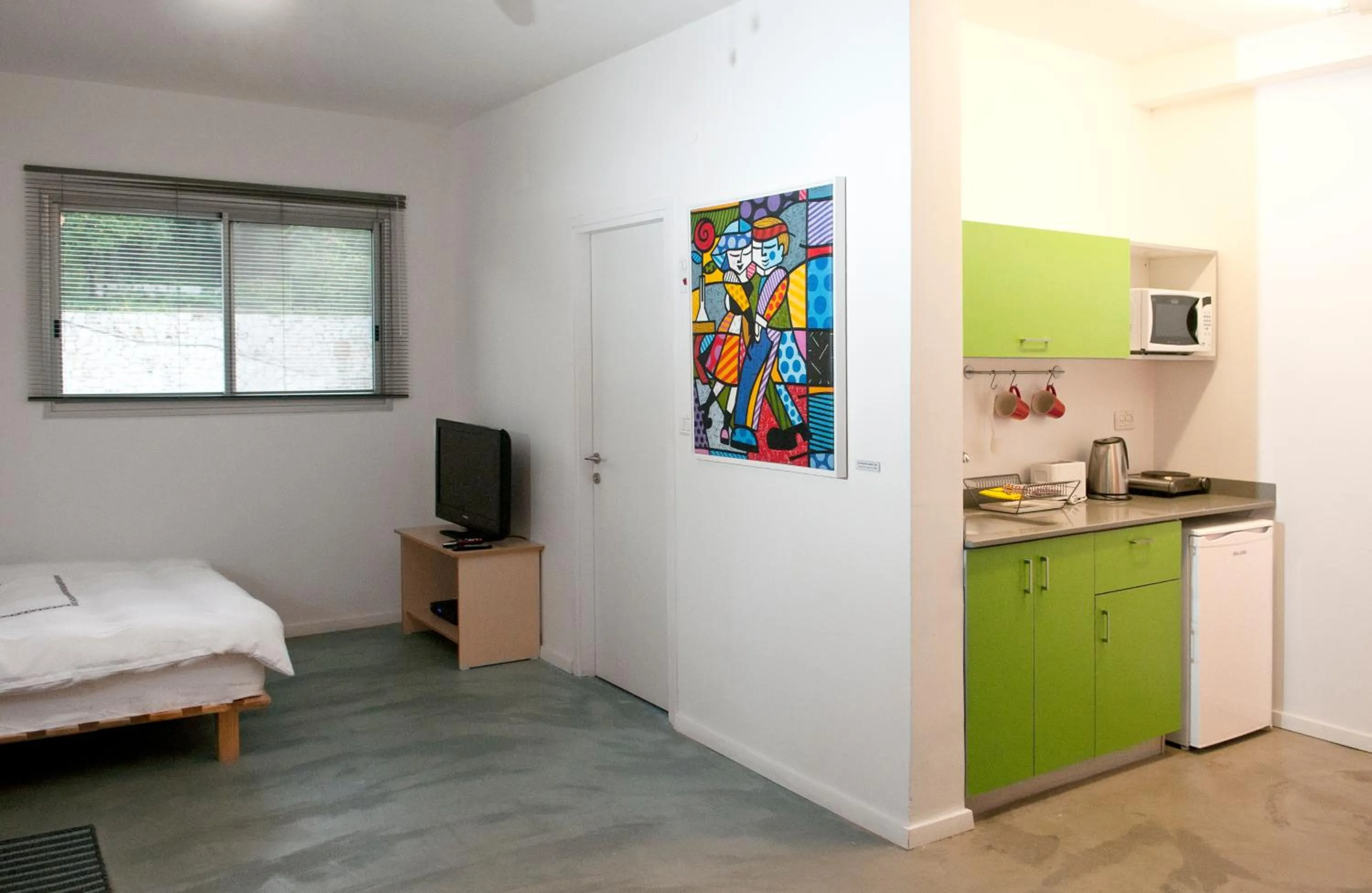 Bed in G38 Rental Apartment Building