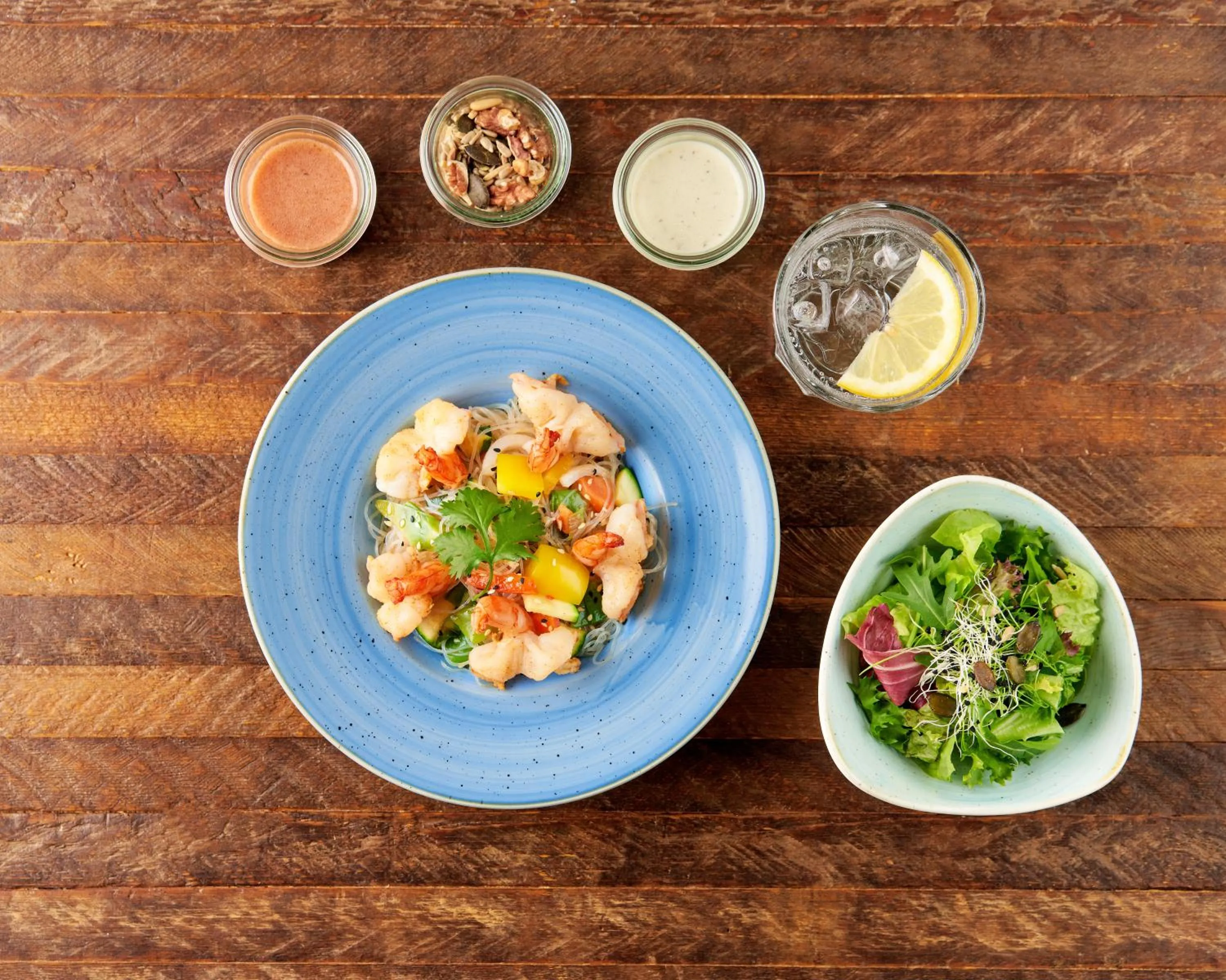 Food and drinks in Bata Club Haus