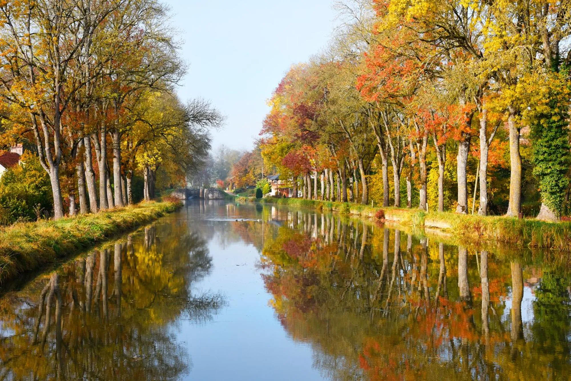 Nearby landmark in Jardin des Sens, la Rente d'Eguilly
