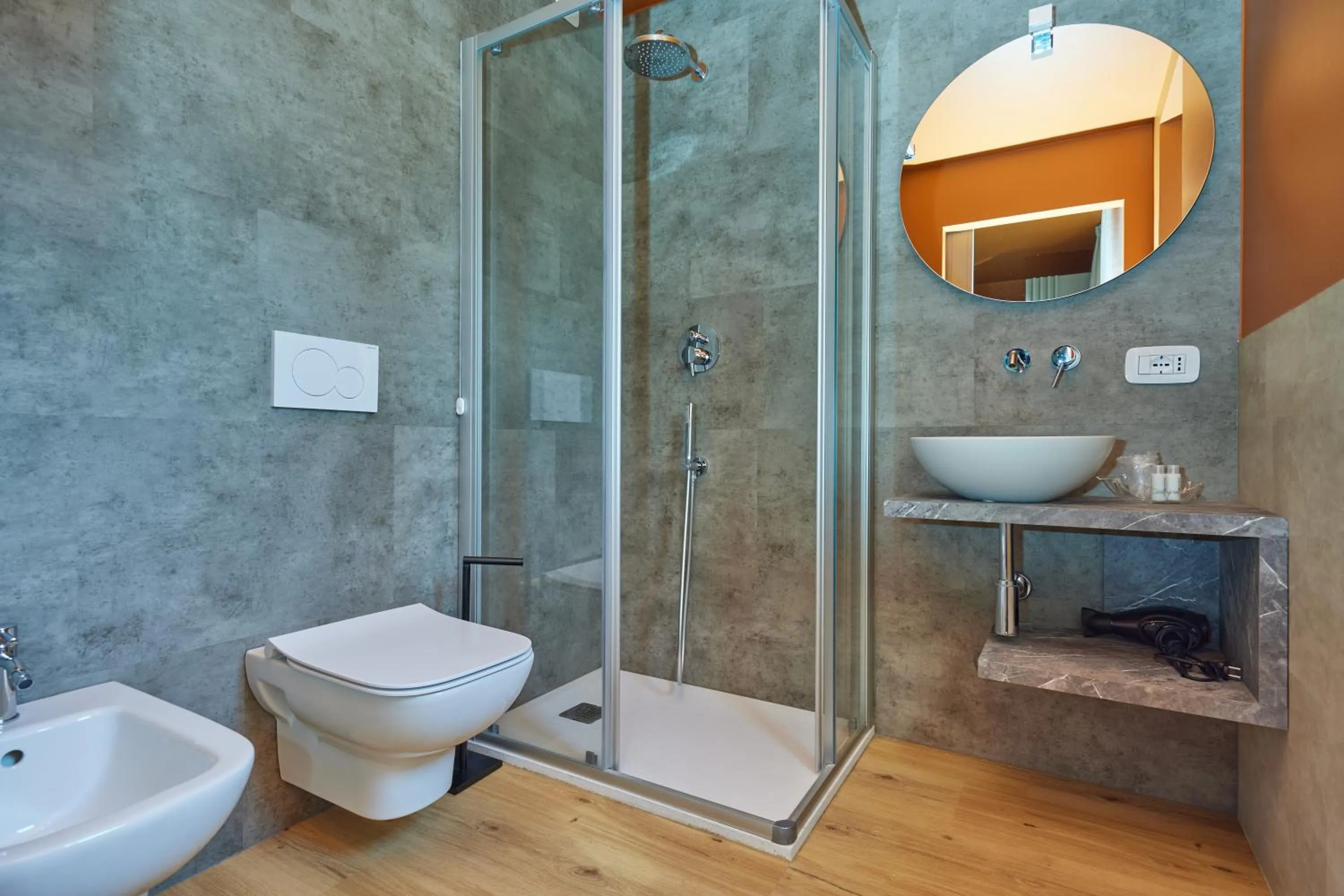 Bathroom in Hotel San Carlo