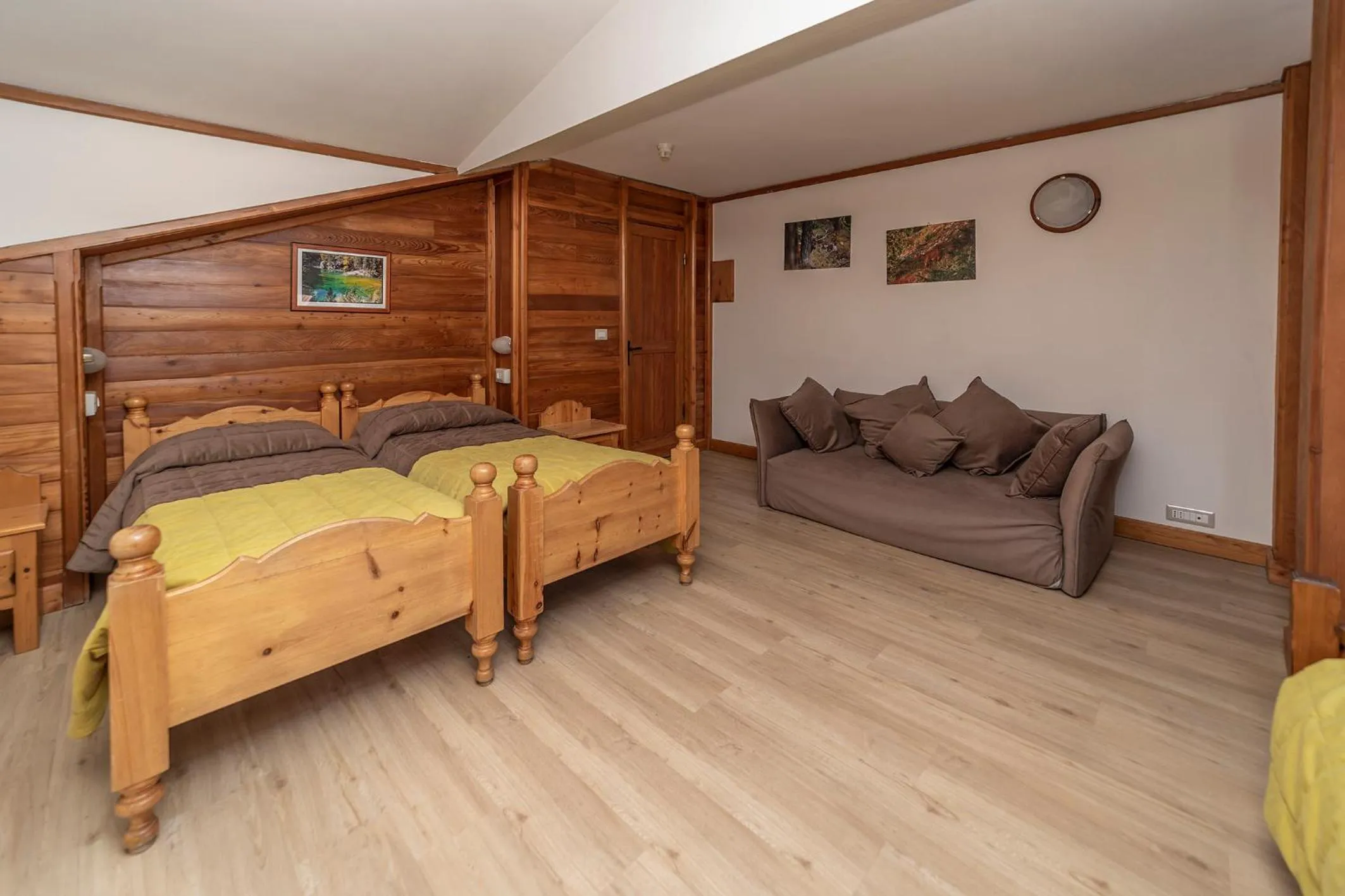 Bed in Hotel Stella Alpina