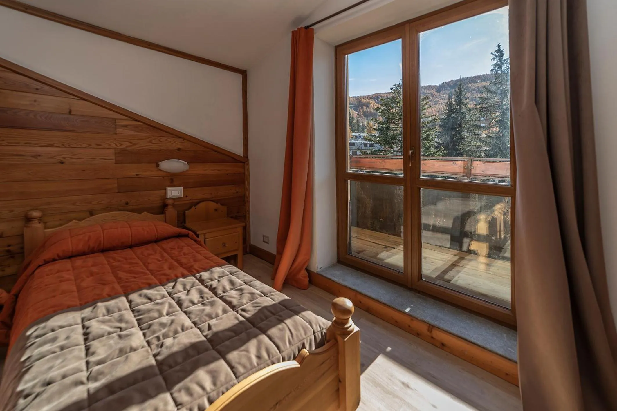 Bed in Hotel Stella Alpina