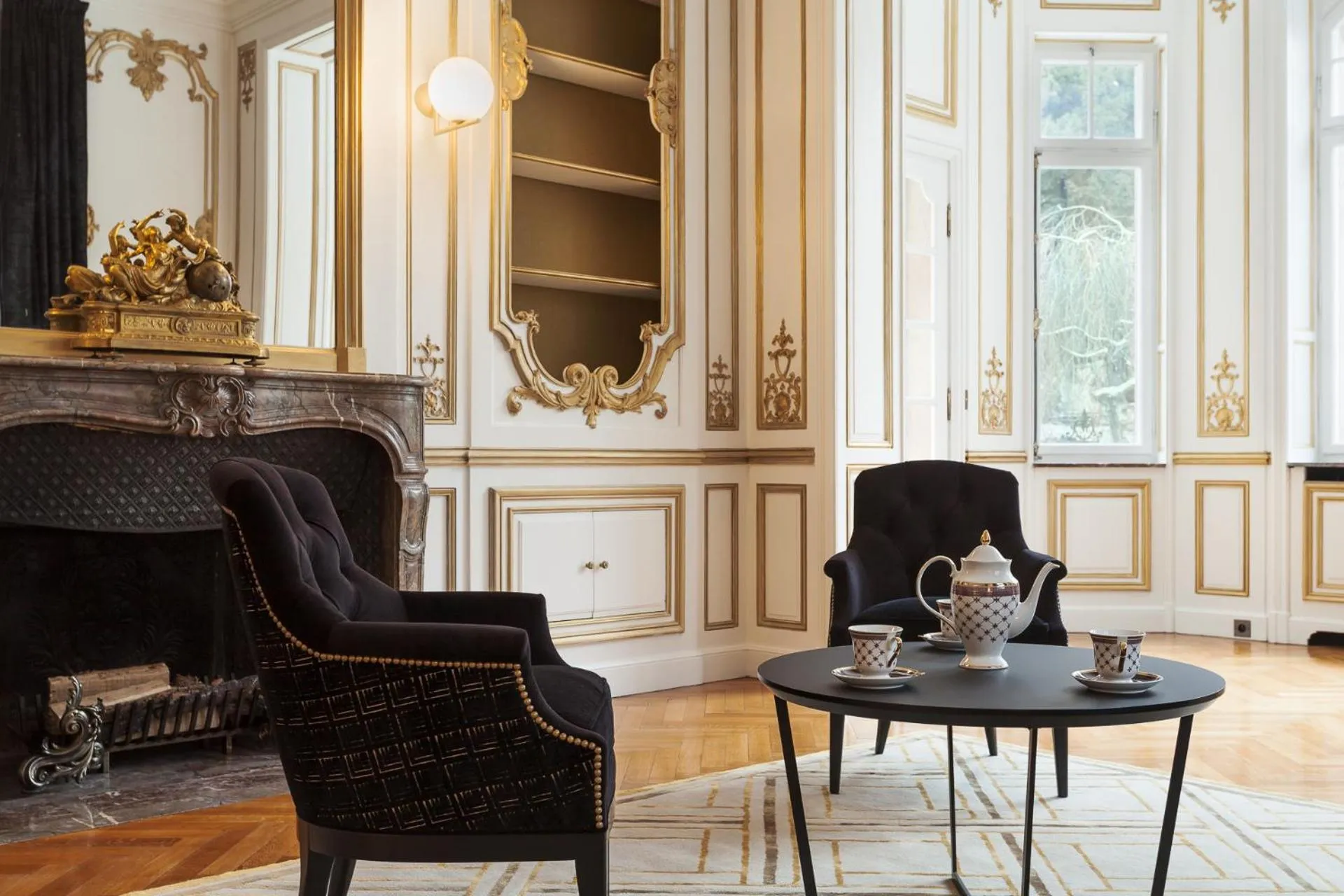 Lounge or bar in Villa Camoufle