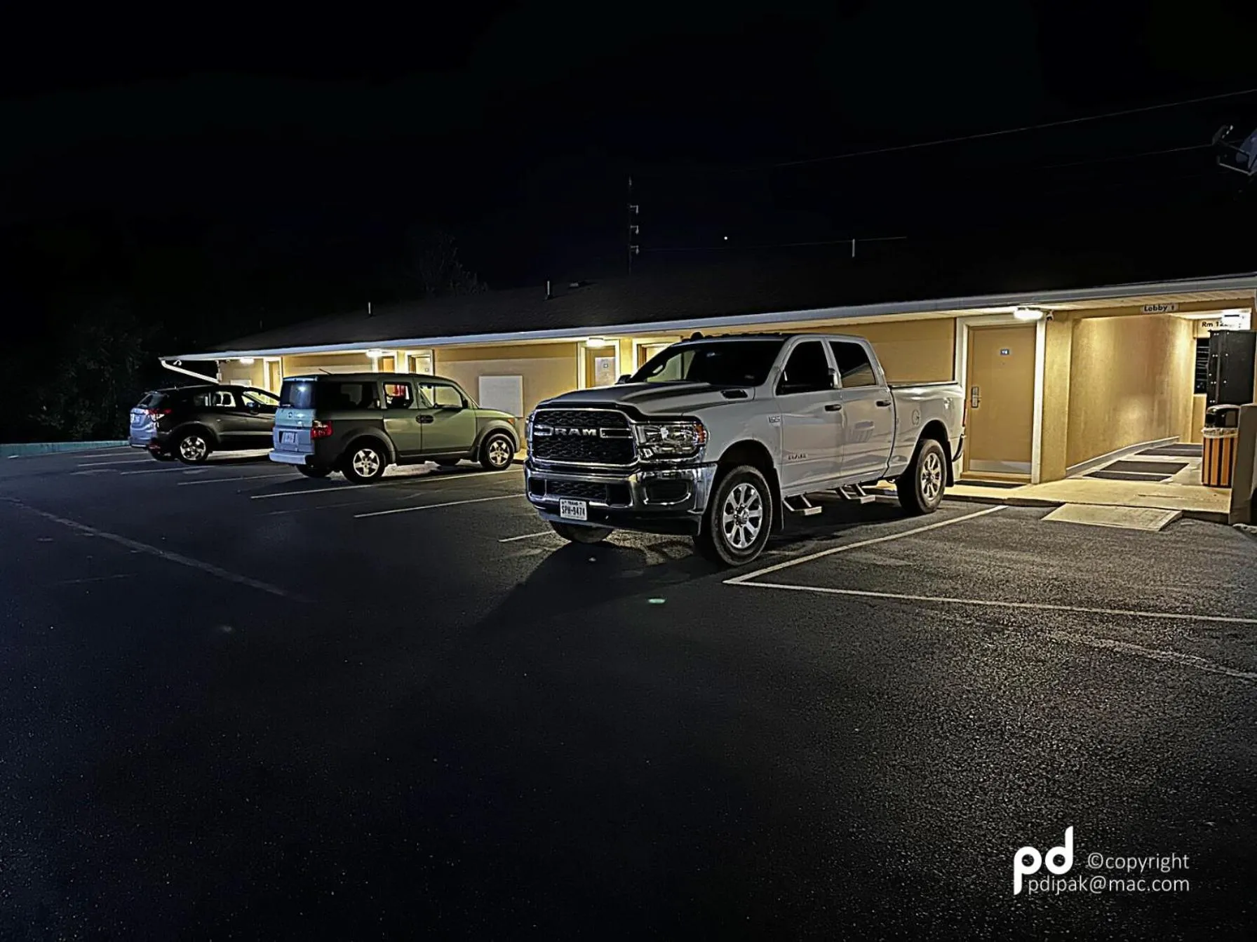 Property building in Travel Inn & Suites Flemington