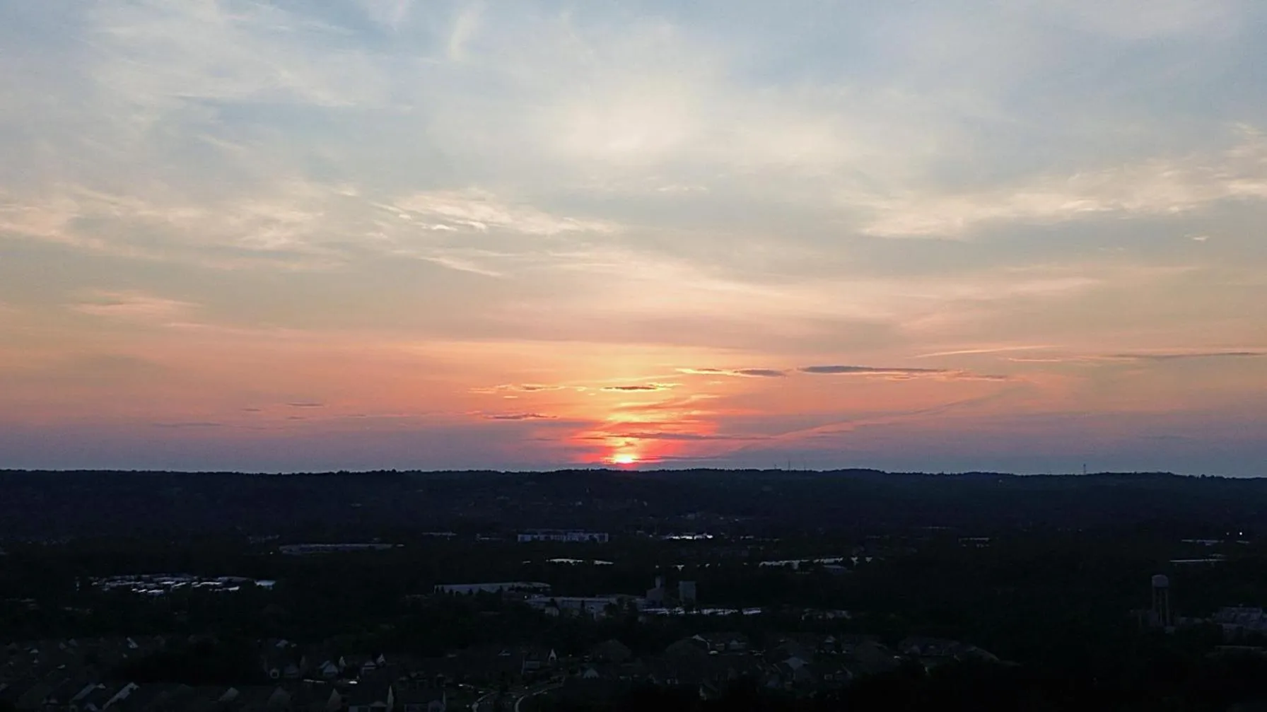 Sunset in Travel Inn & Suites Flemington