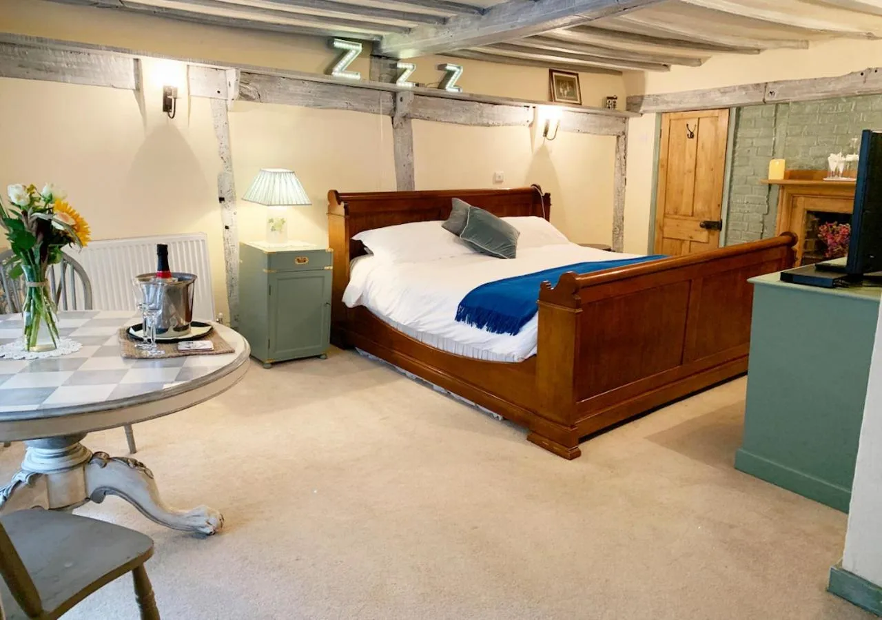 Bed in The Tea House