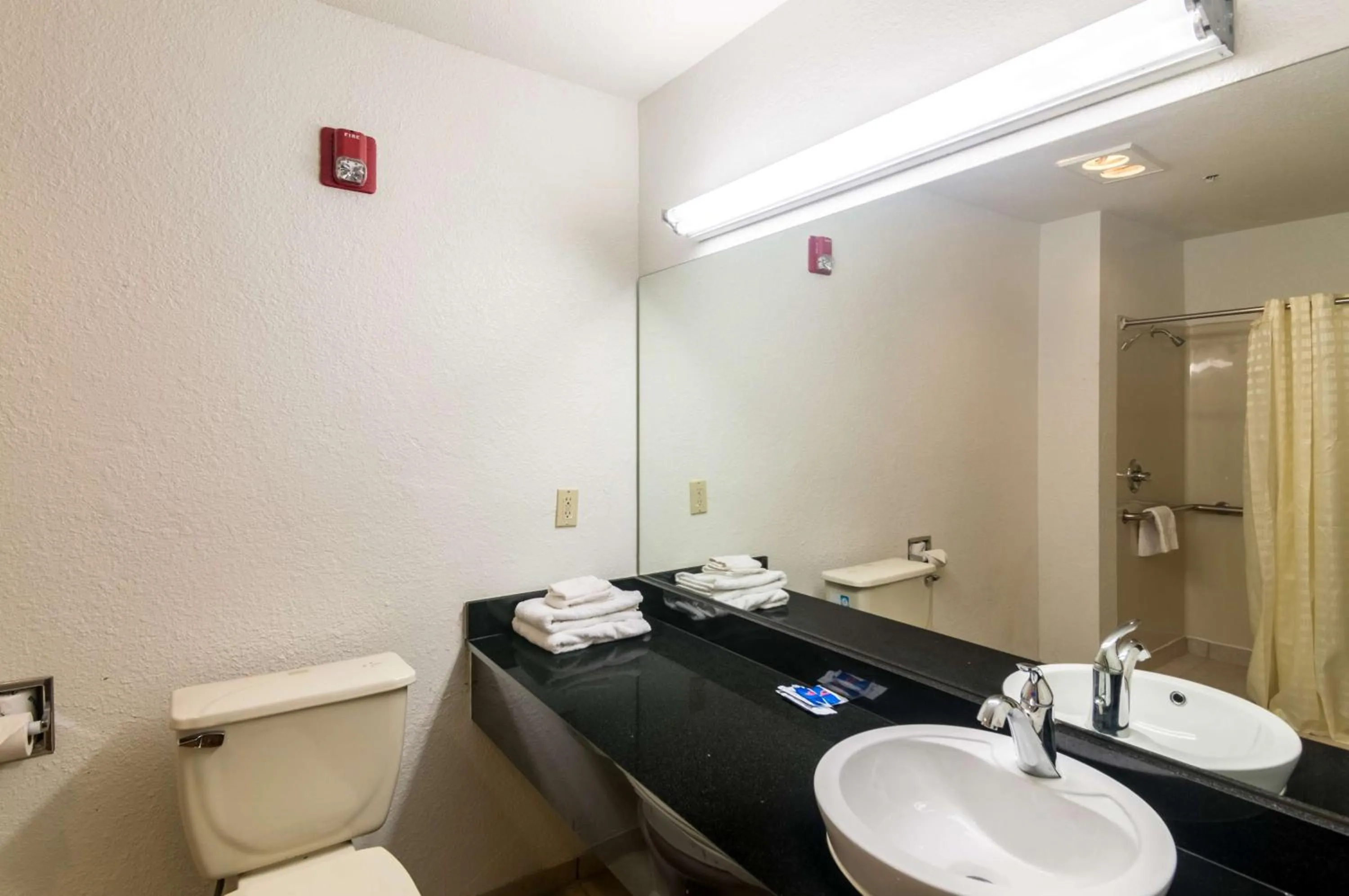 Toilet in Motel 6-Oklahoma City, OK