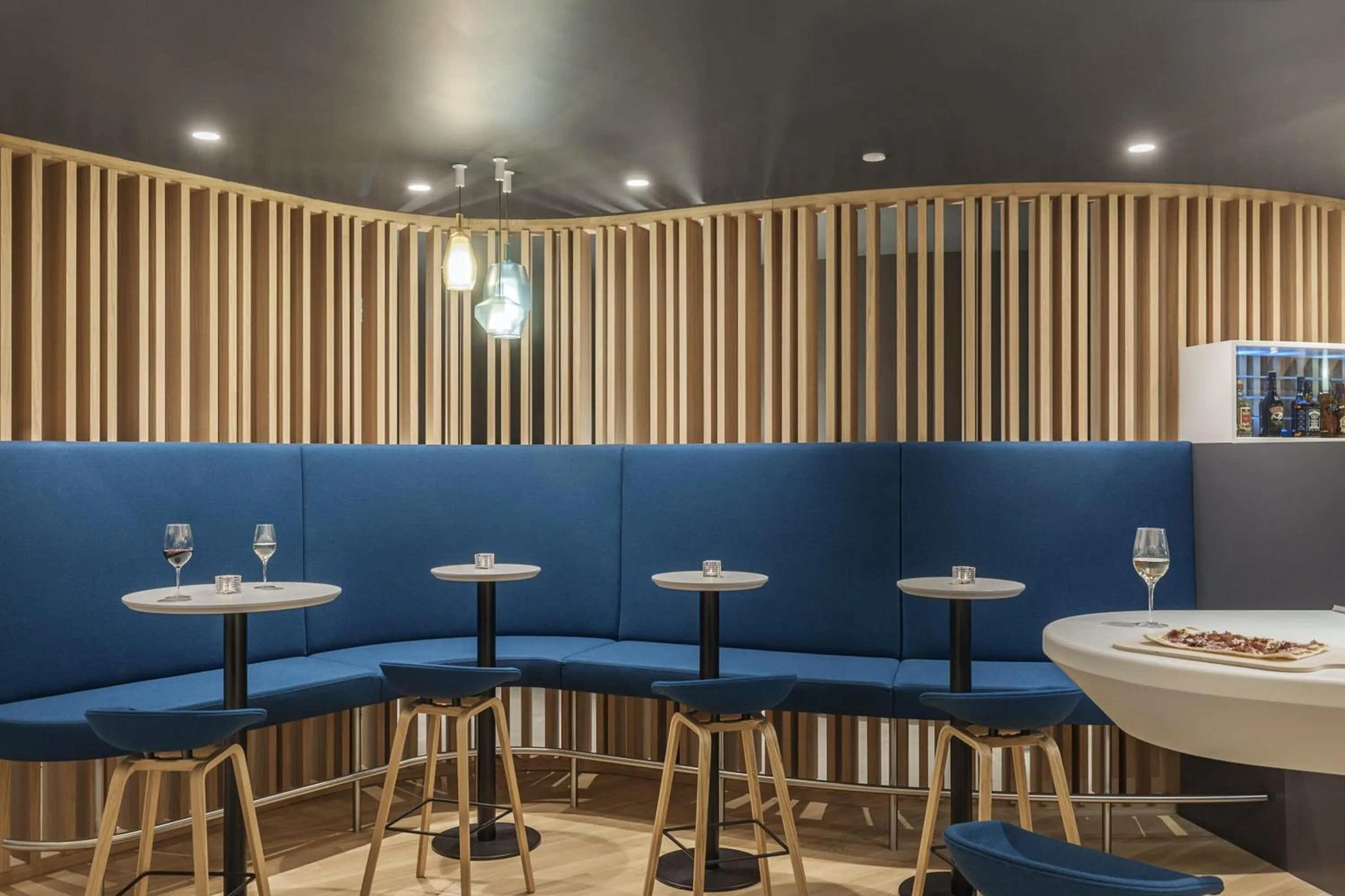 Lobby or reception in NH Graz City