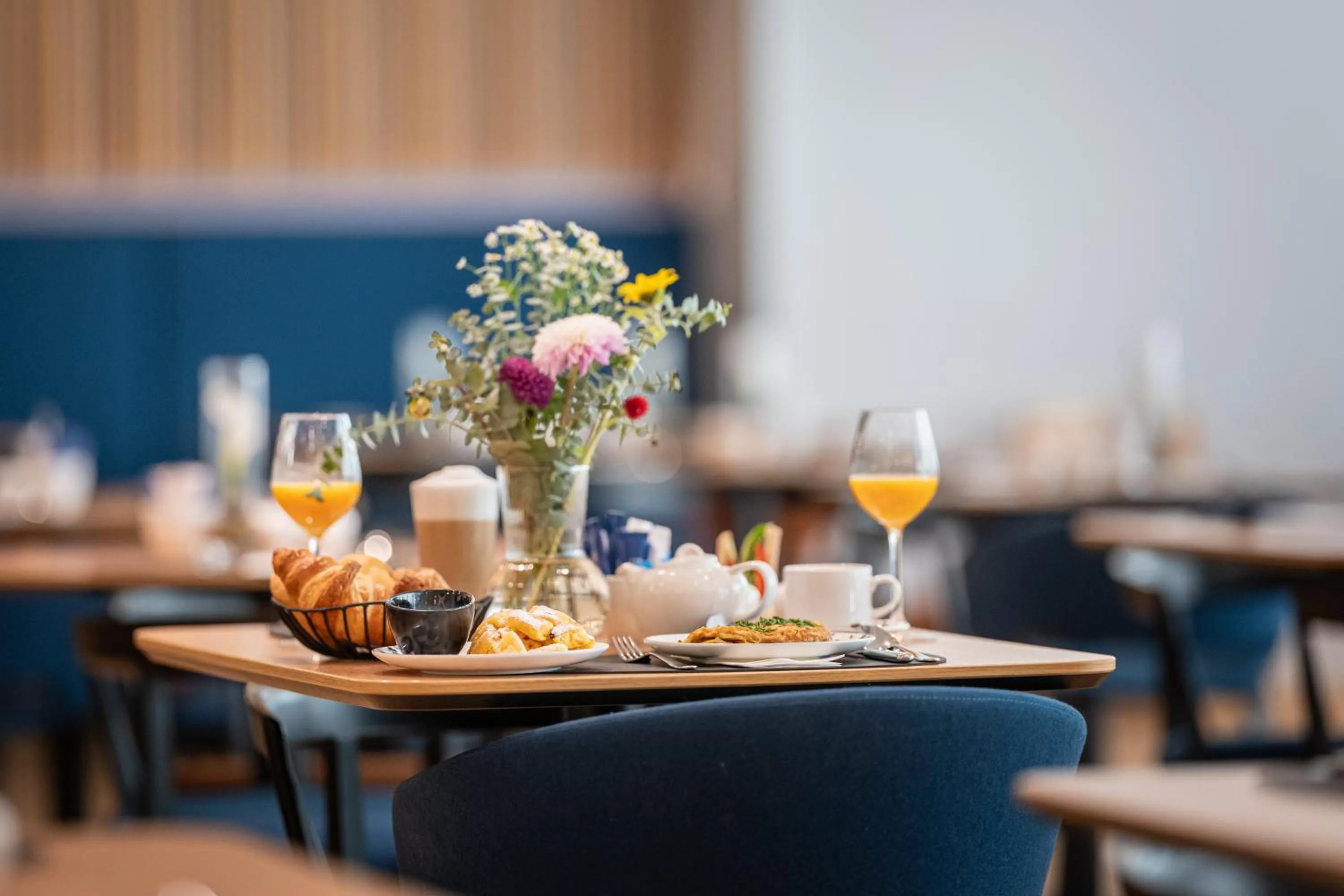 Breakfast in NH Graz City