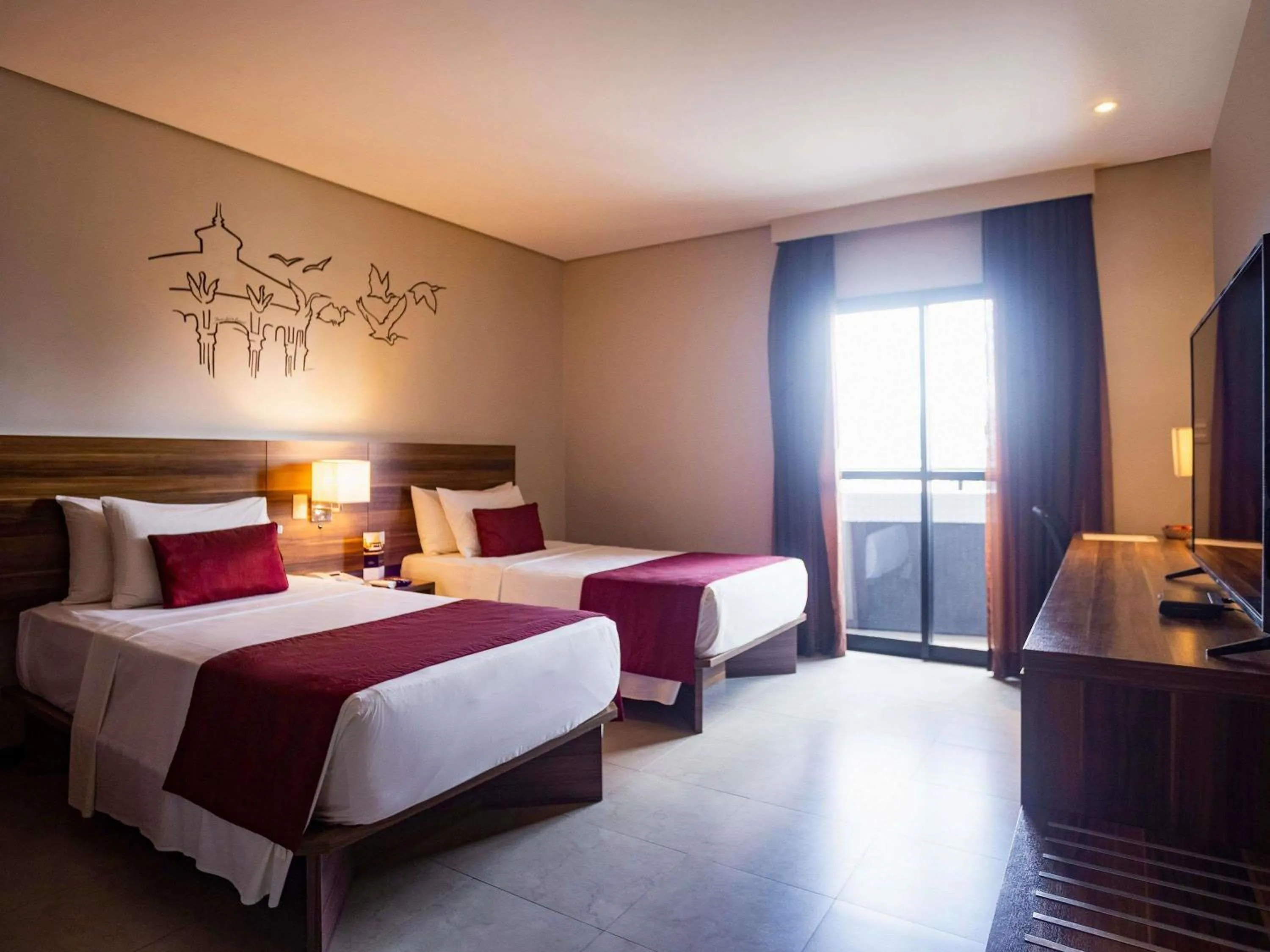 Bedroom, Bed in Mercure Belem Boulevard