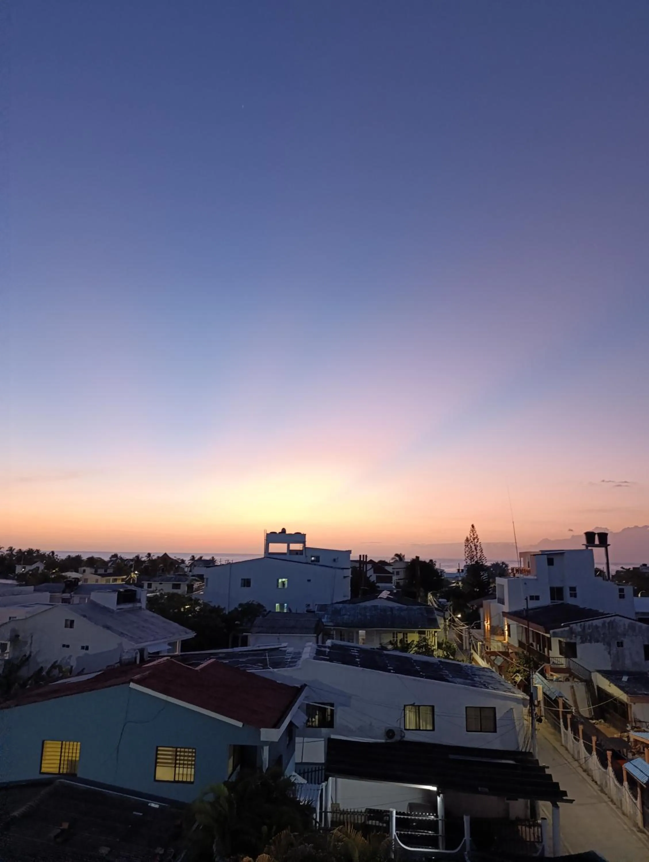 Day in The Rock House Eco