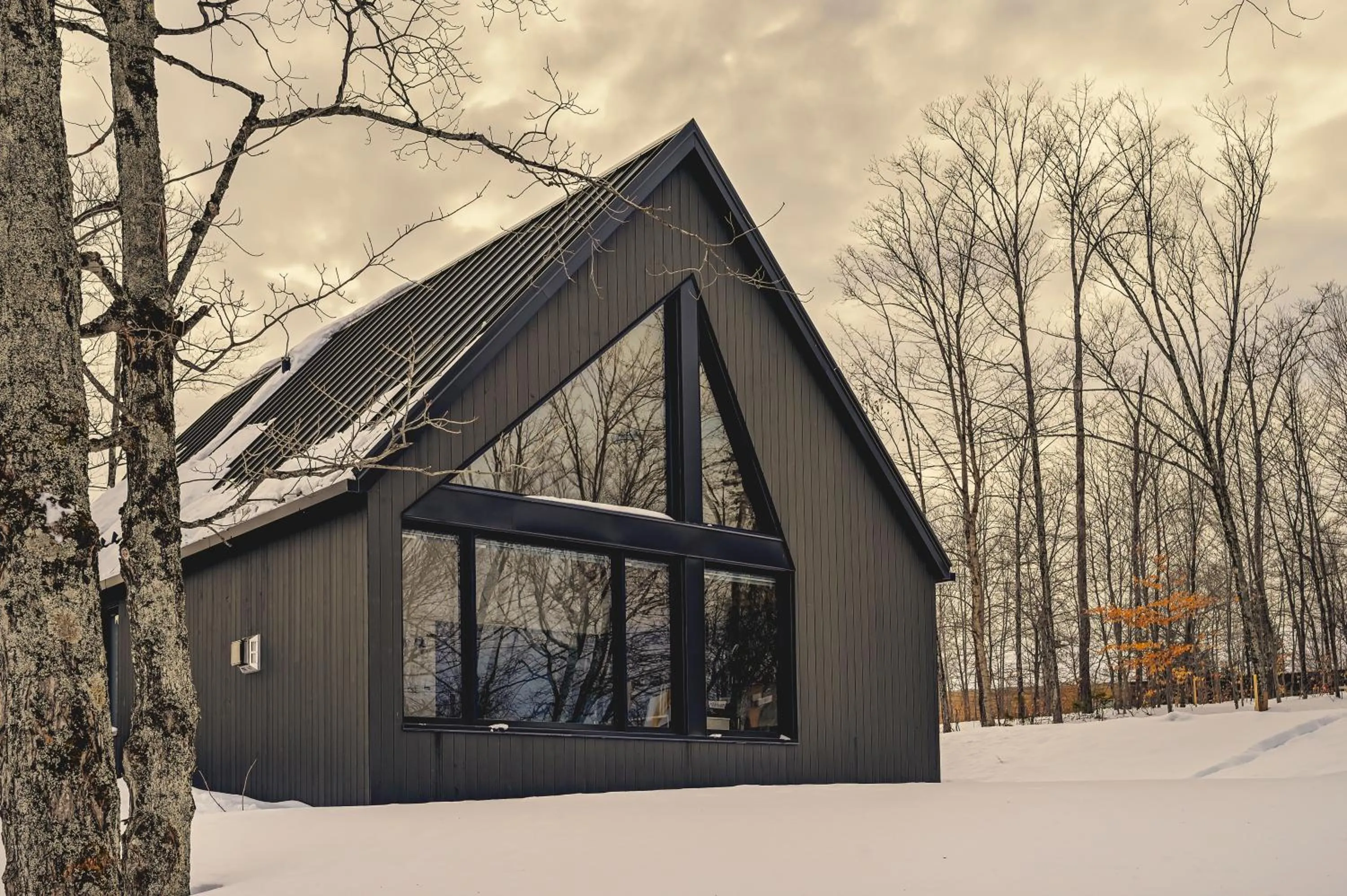 Property building in Station Touristique Duchesnay - Sepaq