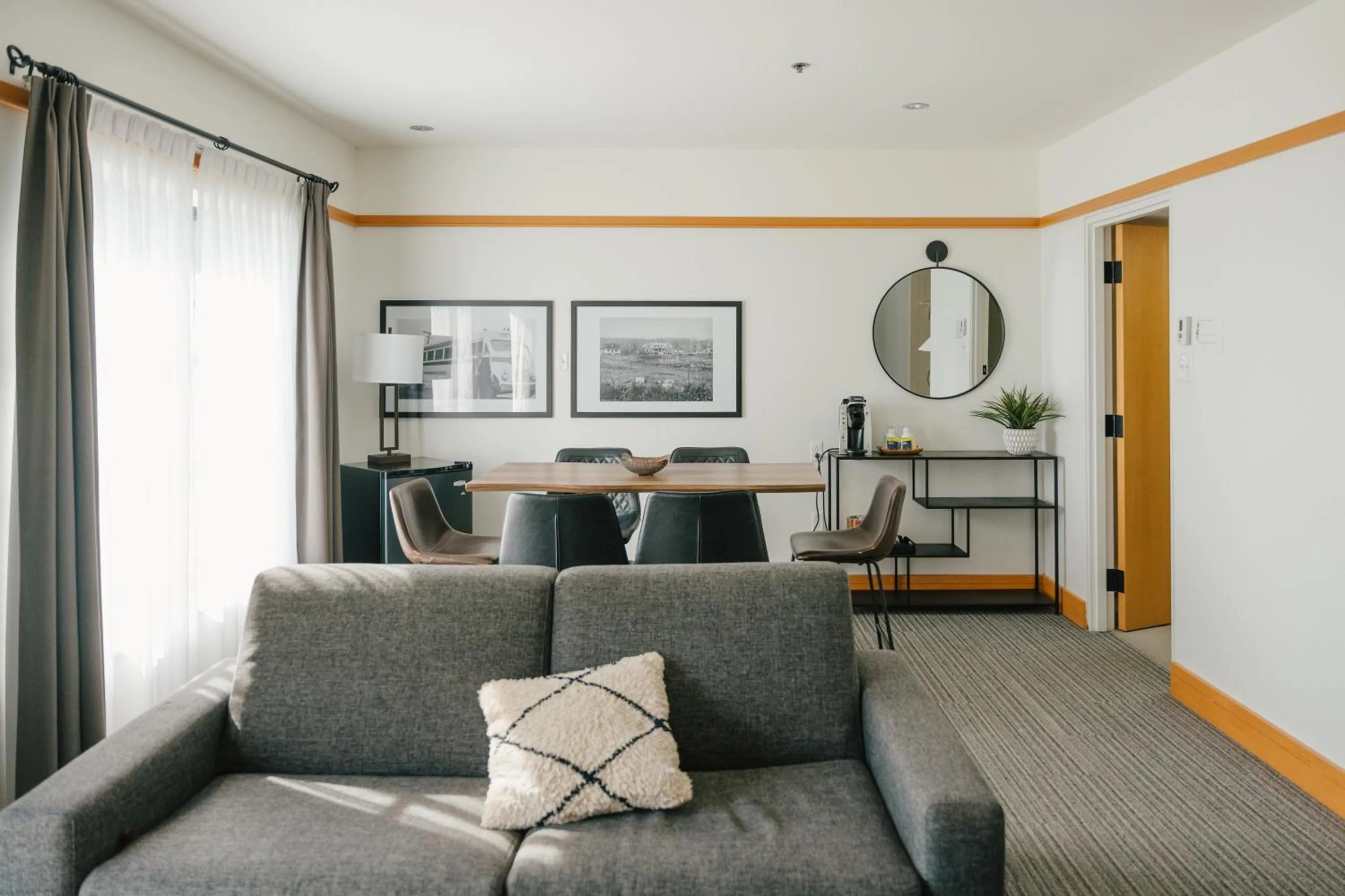 Living room in Station Touristique Duchesnay - Sepaq