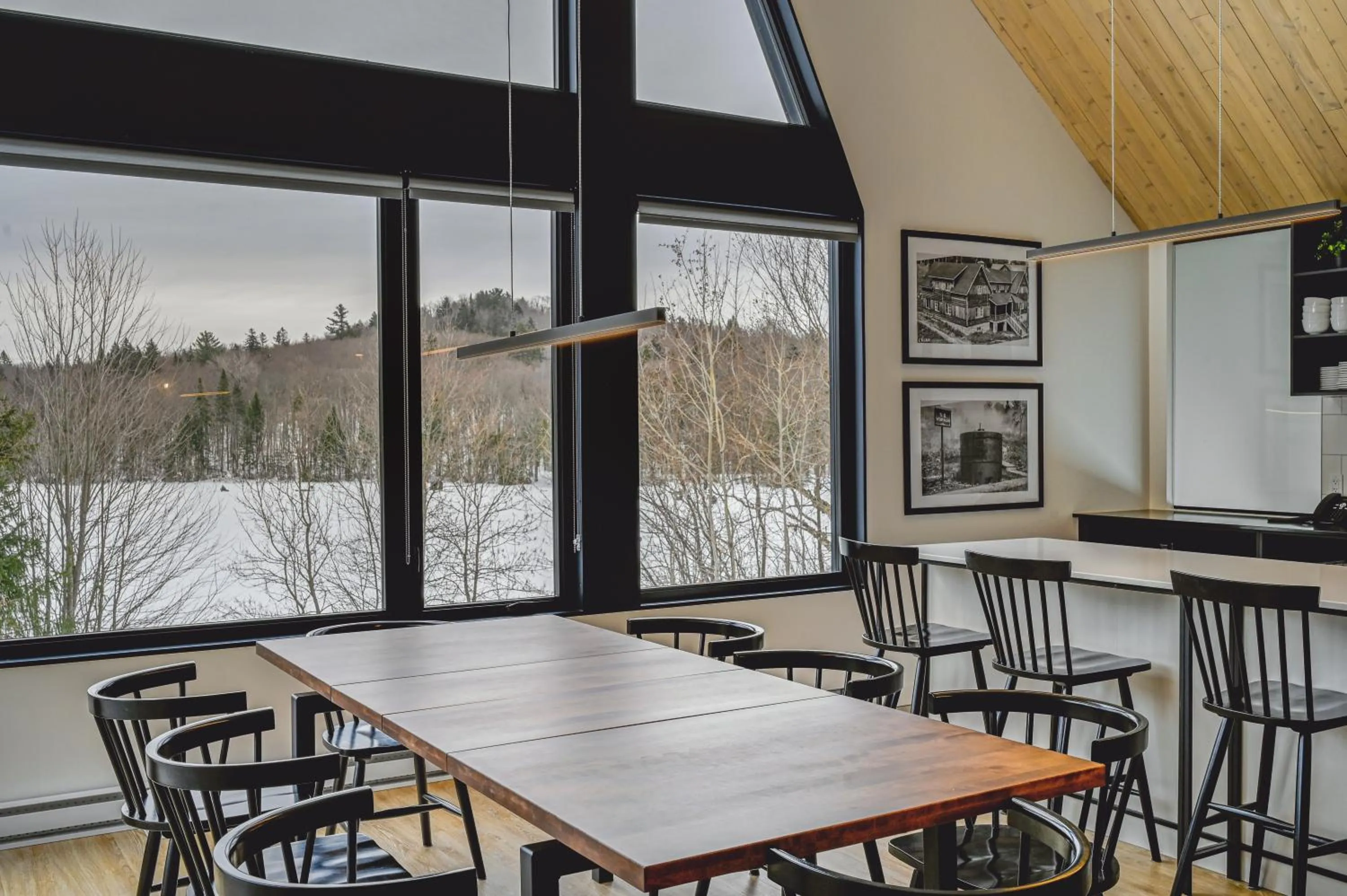 Dining area in Station Touristique Duchesnay - Sepaq