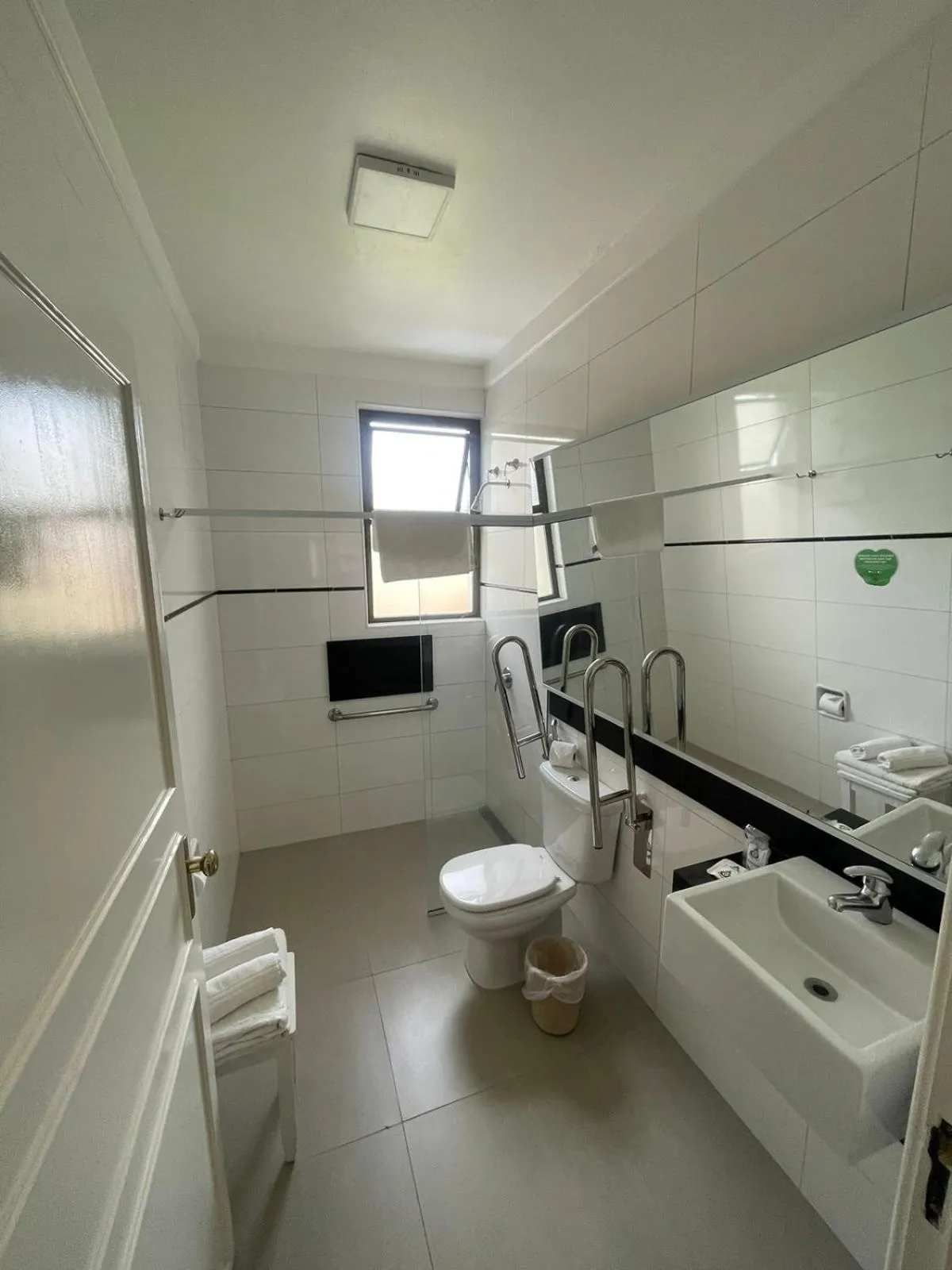 Bathroom in Hotel Minas Gerais