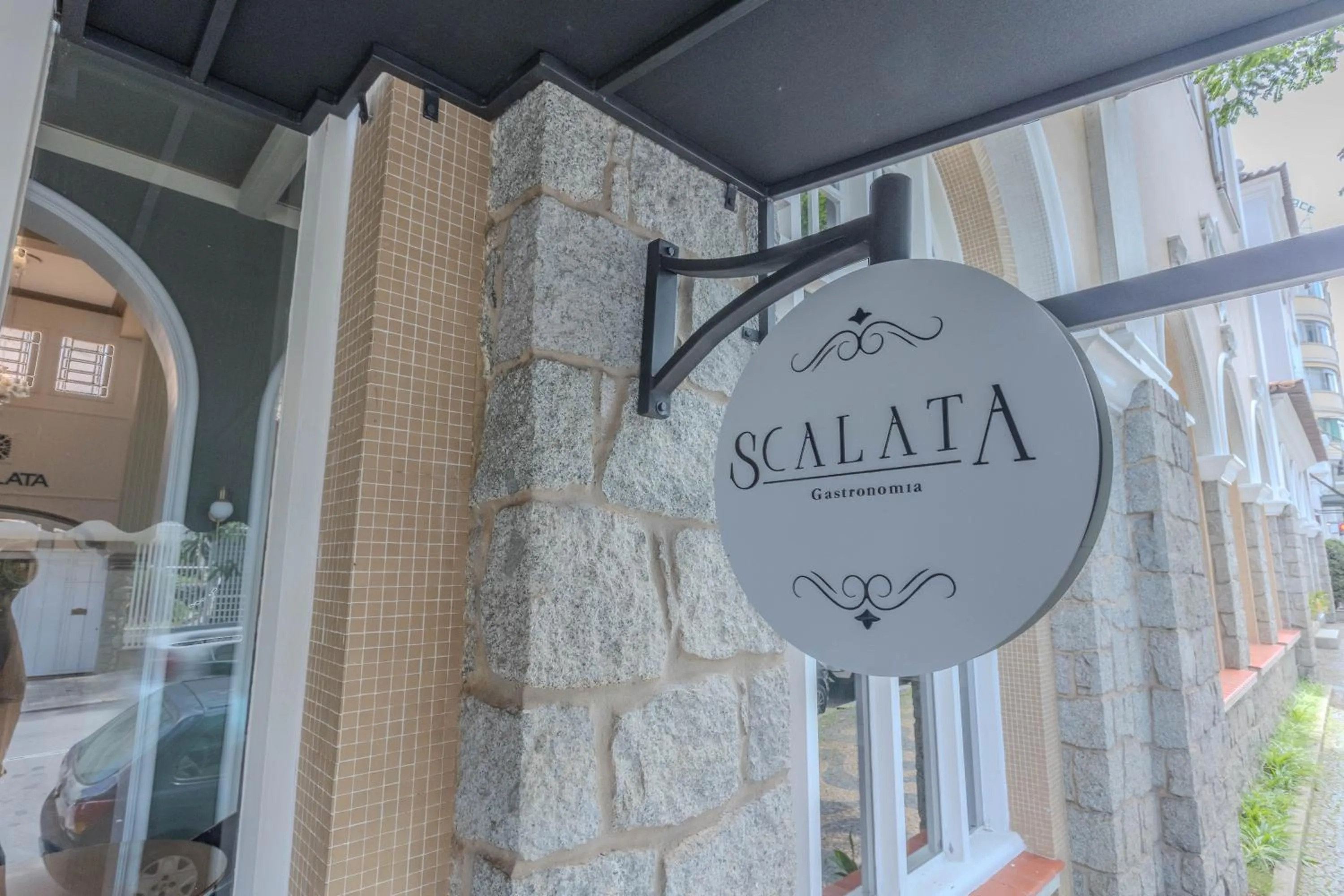 Street view in Hotel Minas Gerais