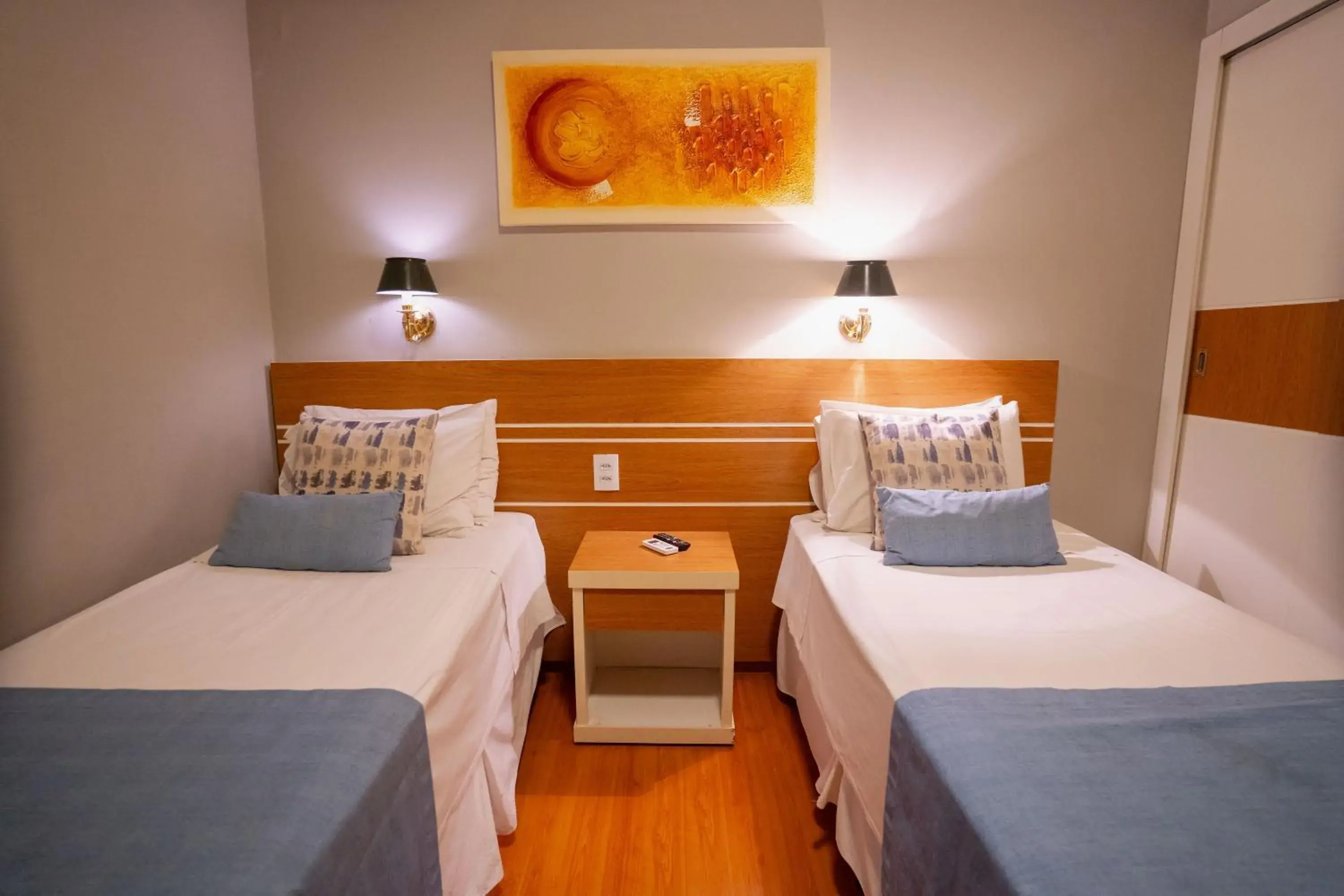 Twin Room - single occupancy - Disability Access in Hotel Minas Gerais Twin Room - single occupancy - Disability Access in Hotel Minas Gerais