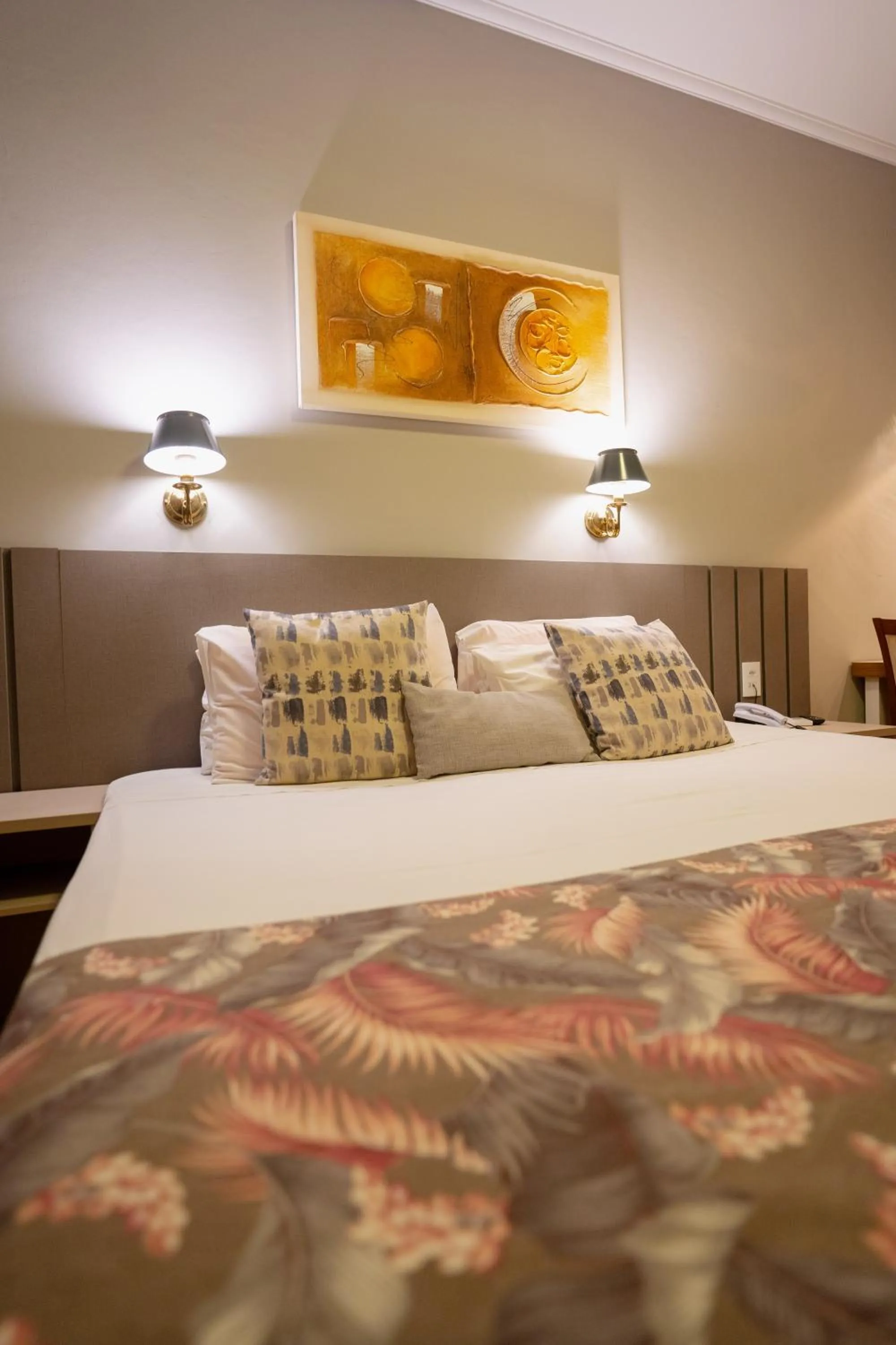 Bed in Hotel Minas Gerais