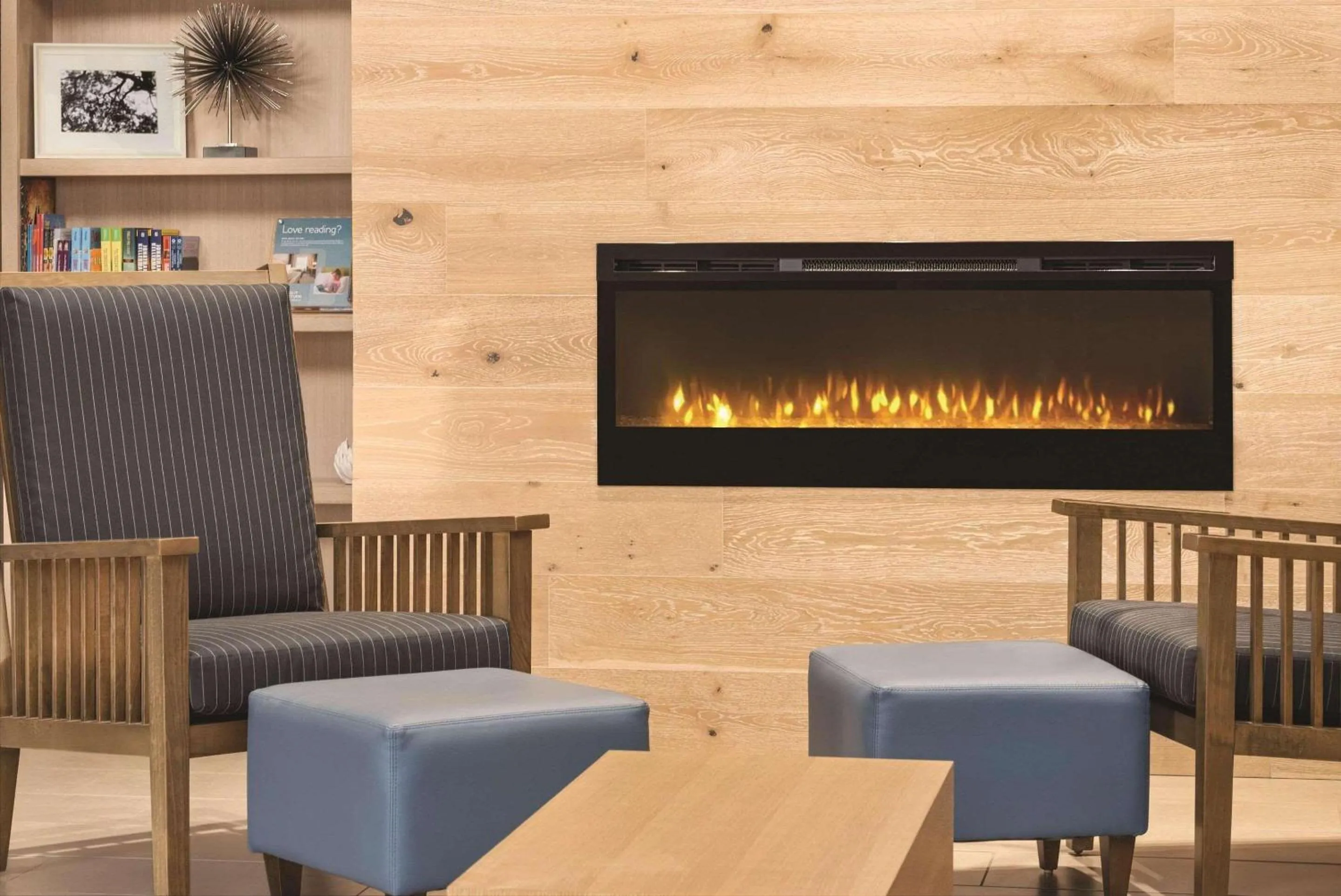 Lobby or reception in Country Inn & Suites by Radisson, Dubuque, IA