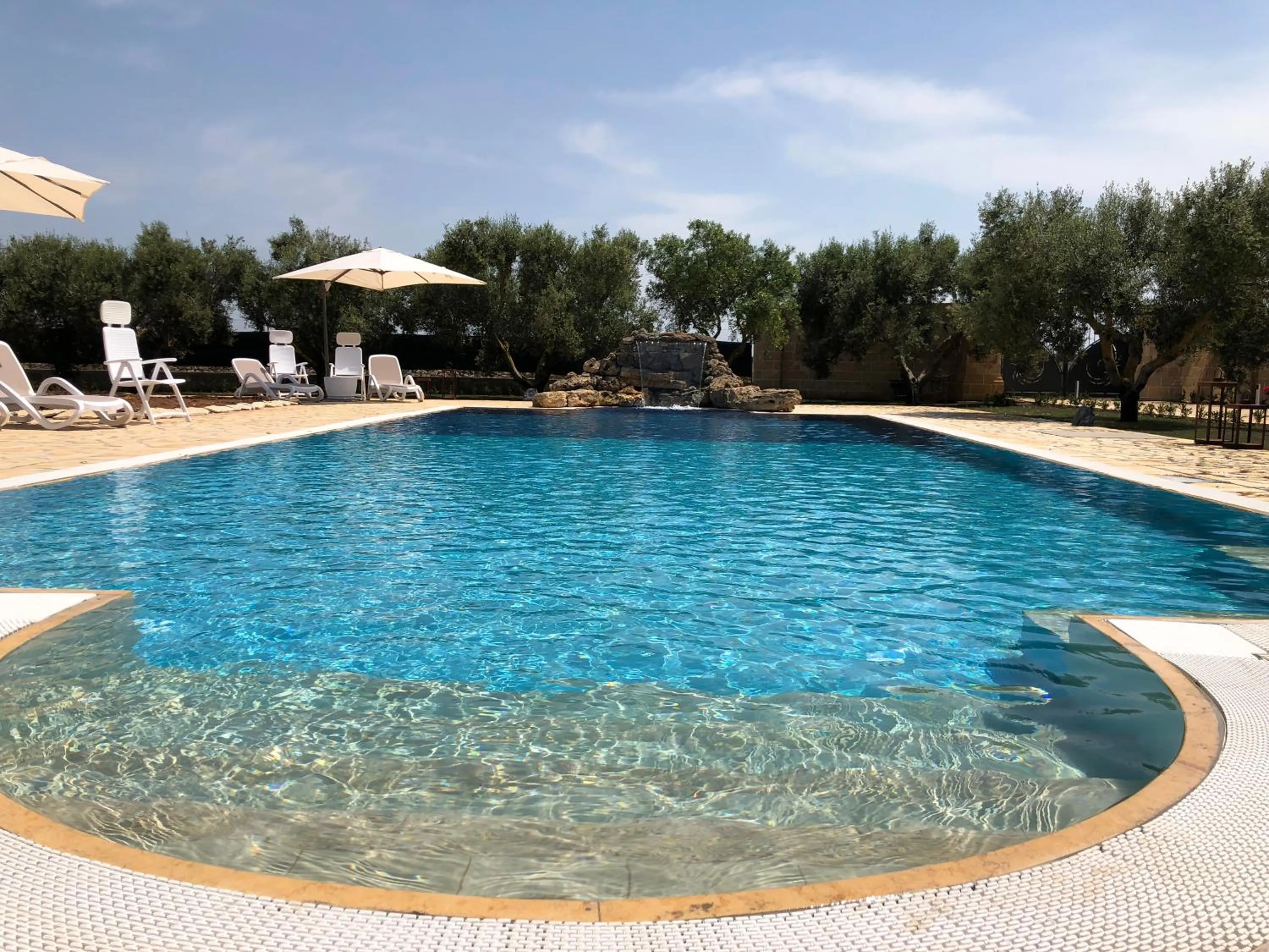 Swimming pool in Terra dei Sogni