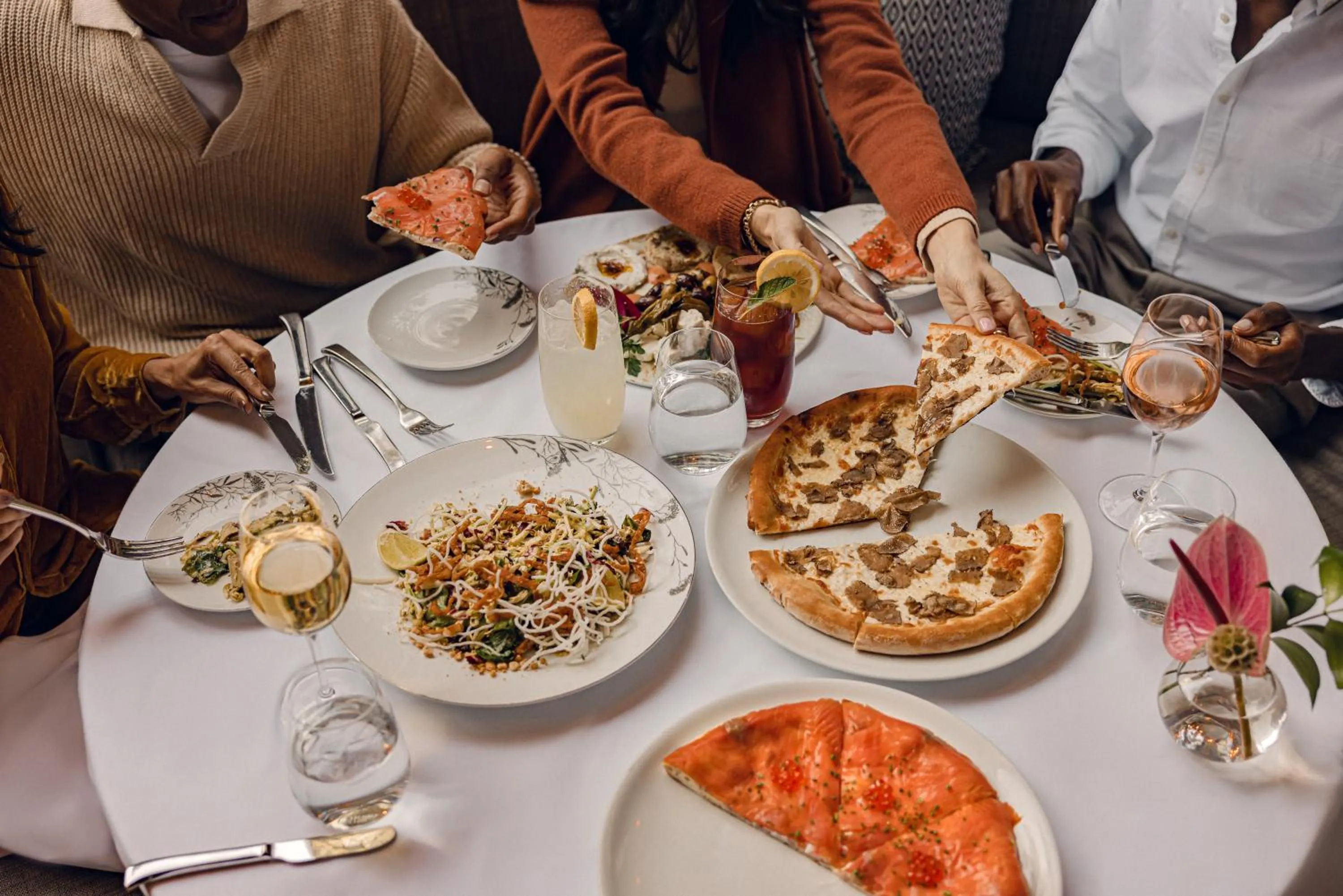 Restaurant/places to eat in Hotel Bel-Air - Dorchester Collection