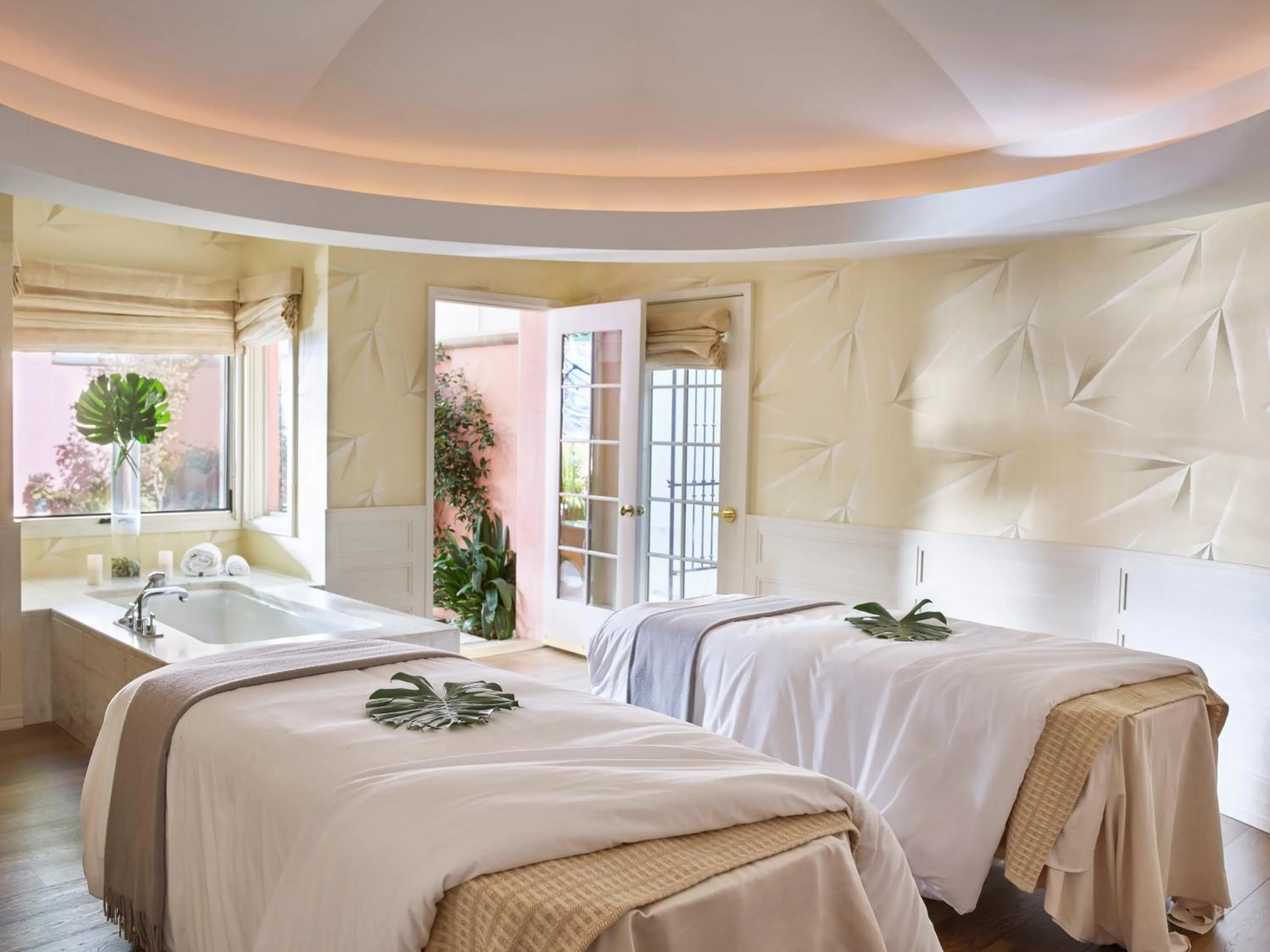 Spa and wellness centre/facilities, Bed in Hotel Bel-Air - Dorchester Collection
