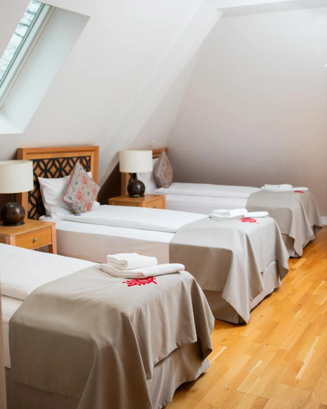 Bed in Hotel Altes Fährhaus