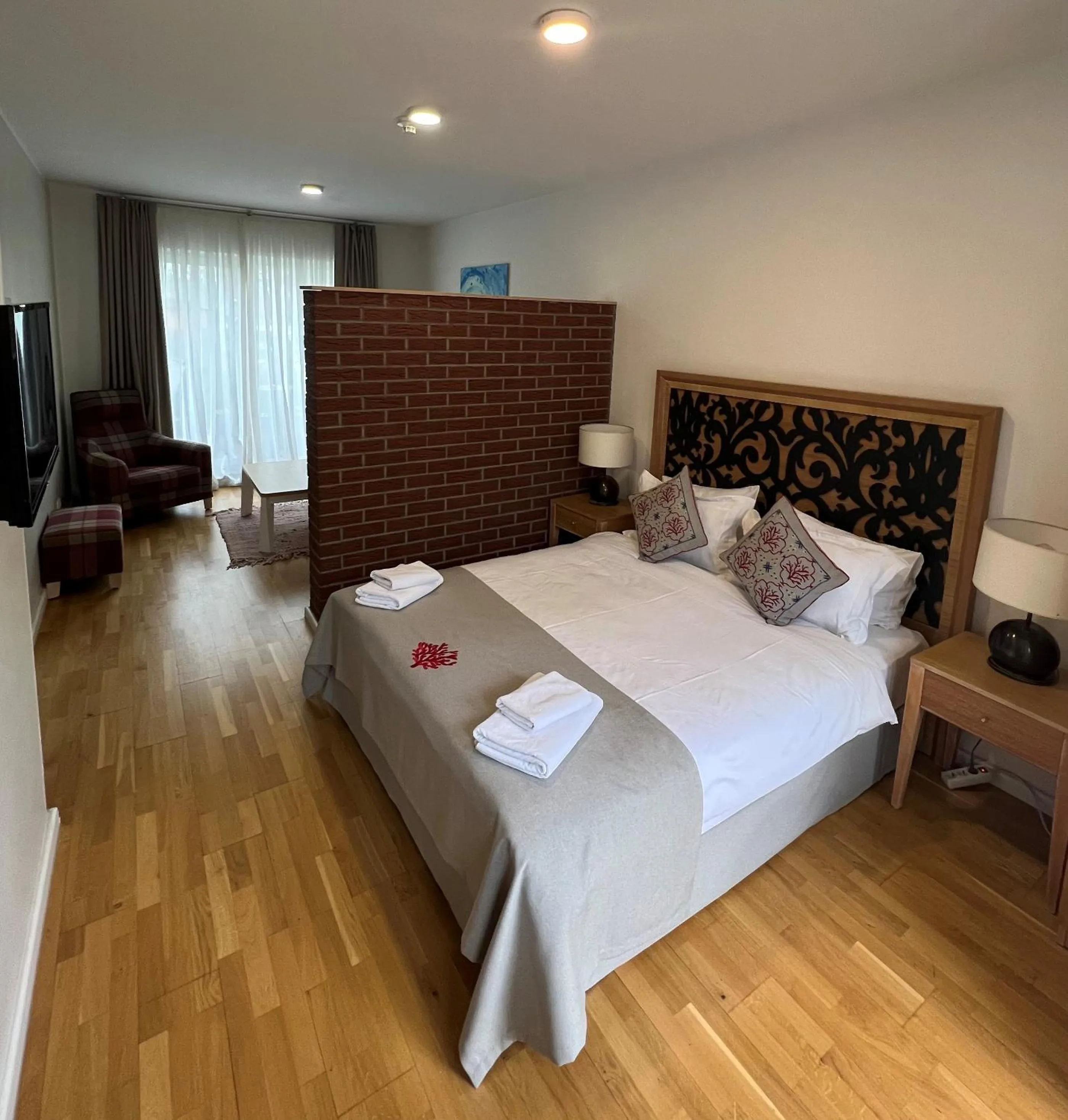 Photo of the whole room, Bed in Hotel Altes Fährhaus