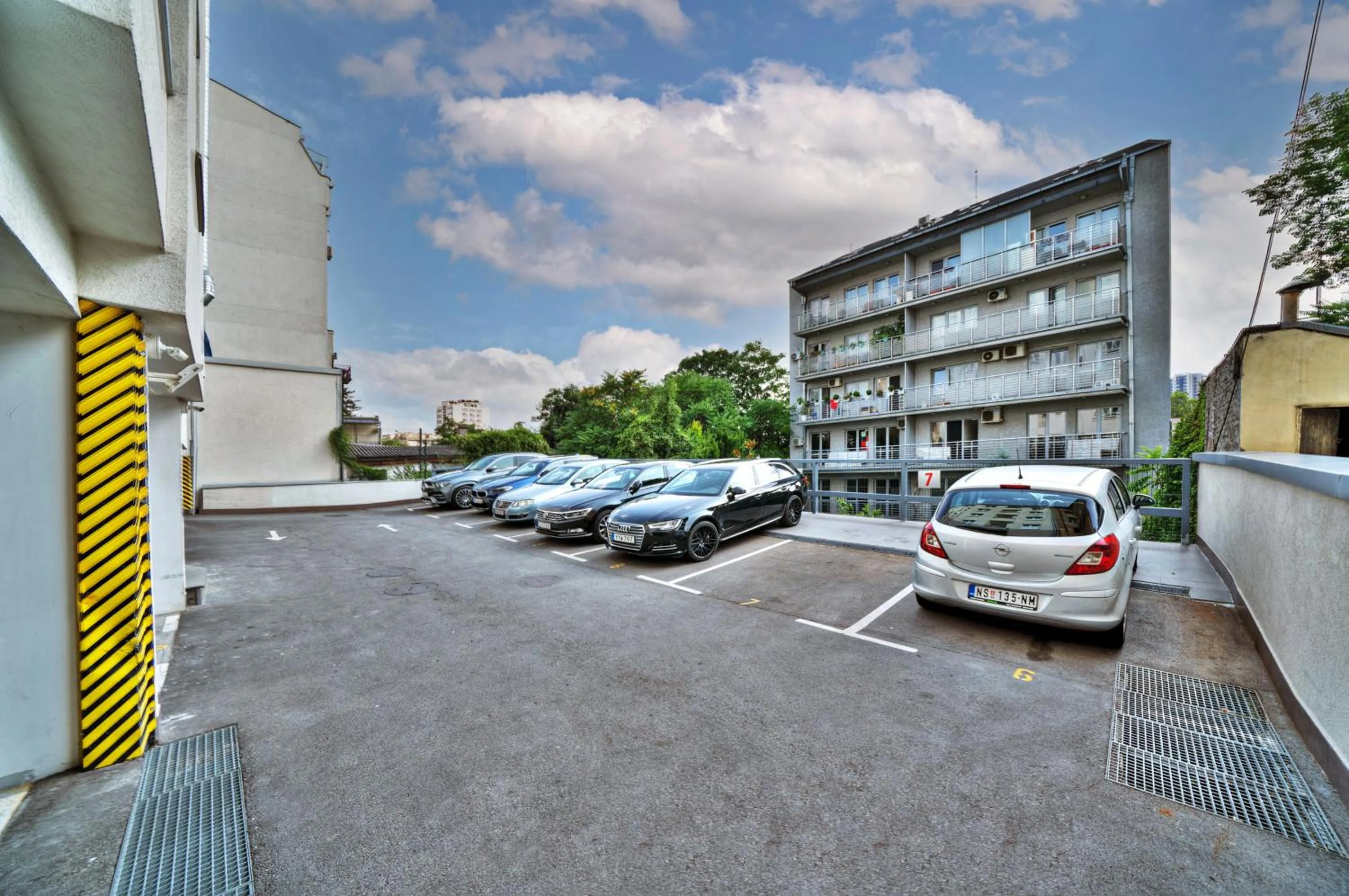 Parking in Sky Hotel