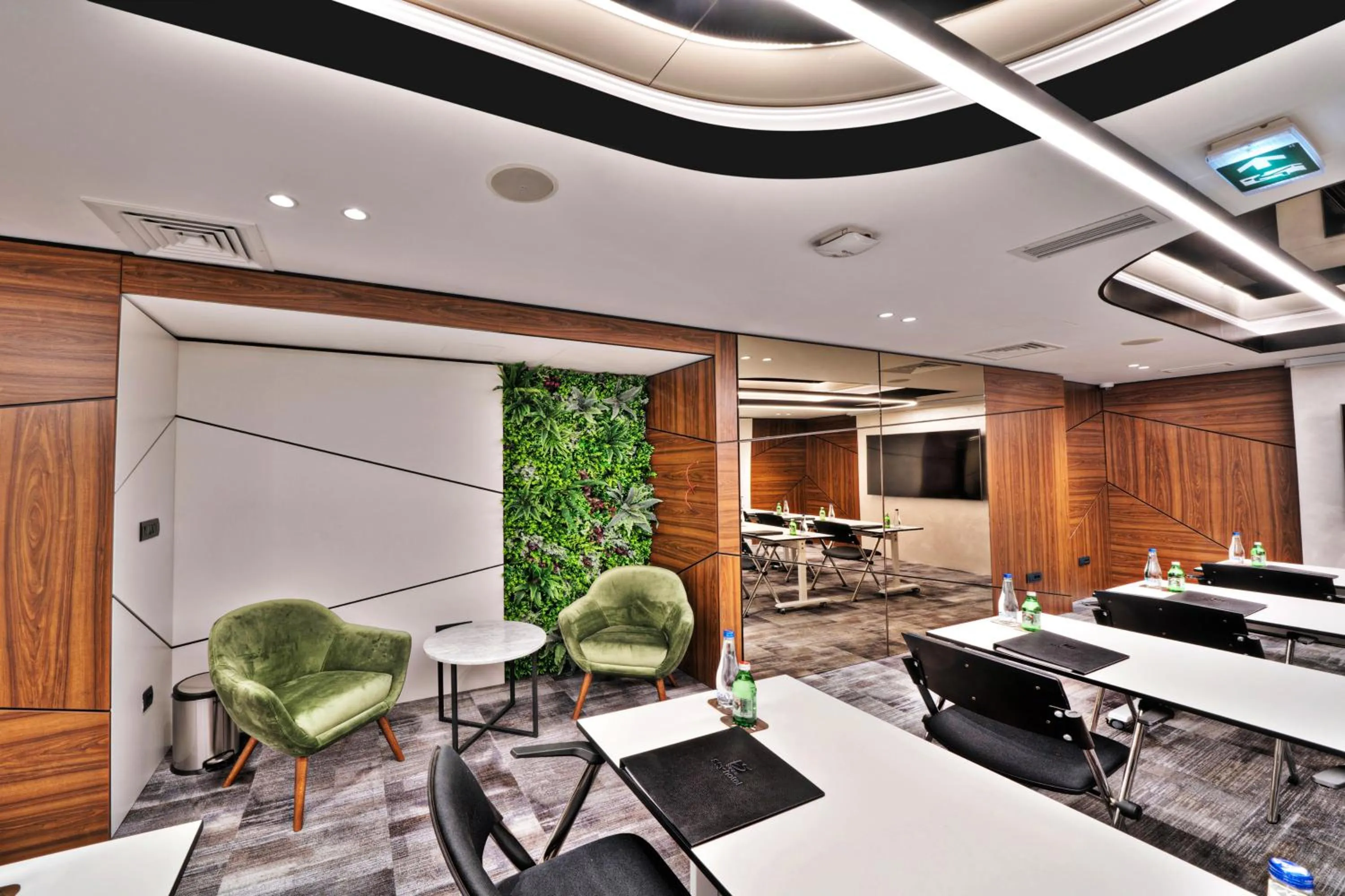 Meeting/conference room in Sky Hotel