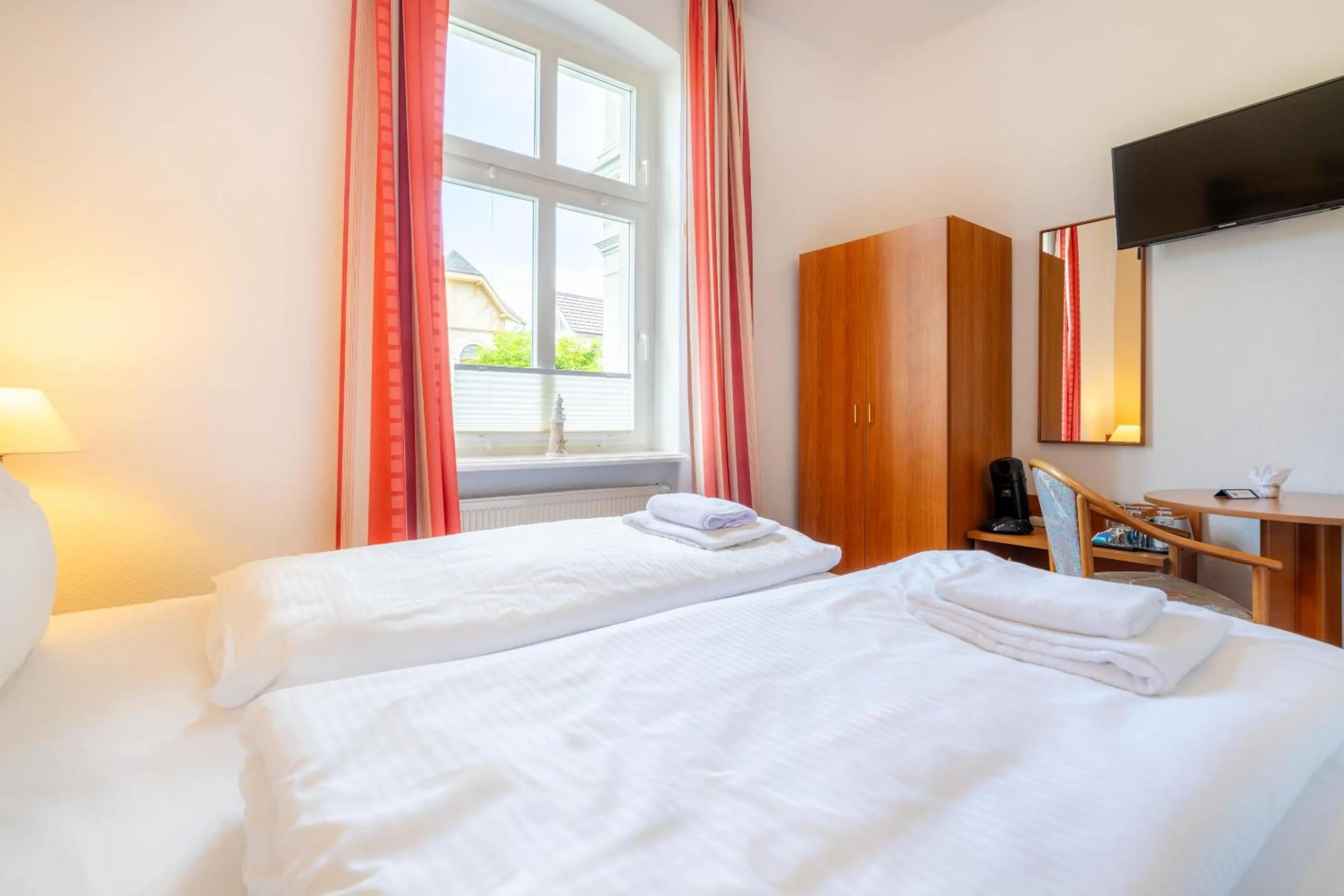 Bedroom, Bed in Pension Wald und See