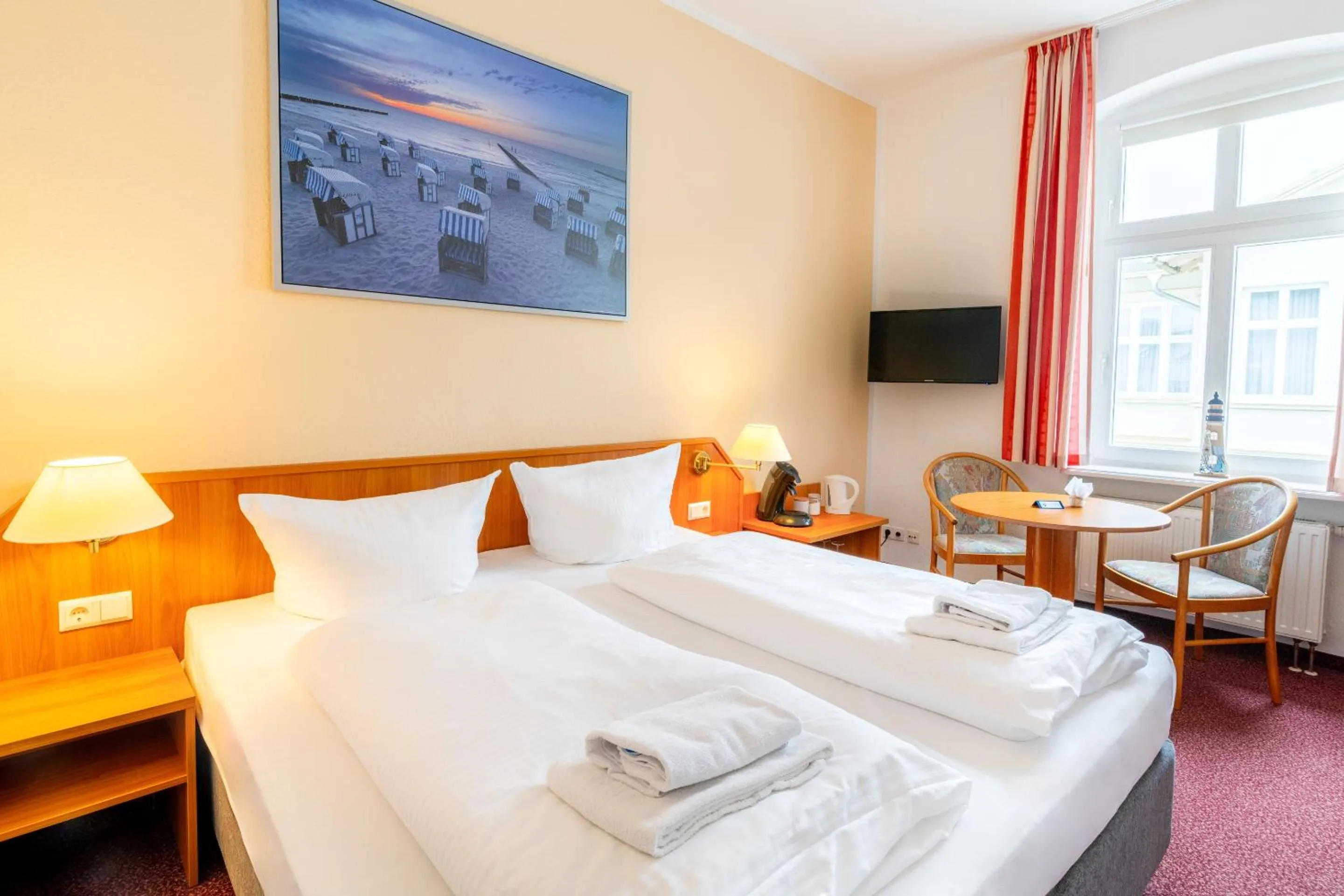 Bedroom, Bed in Pension Wald und See