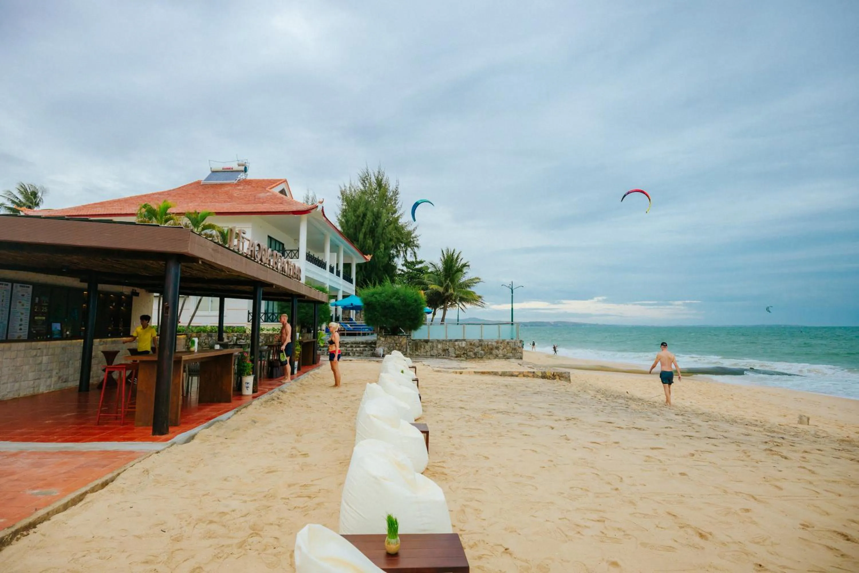 Le Aqua Resort & Spa Phan Thiet - Swiss Village Resort & Spa