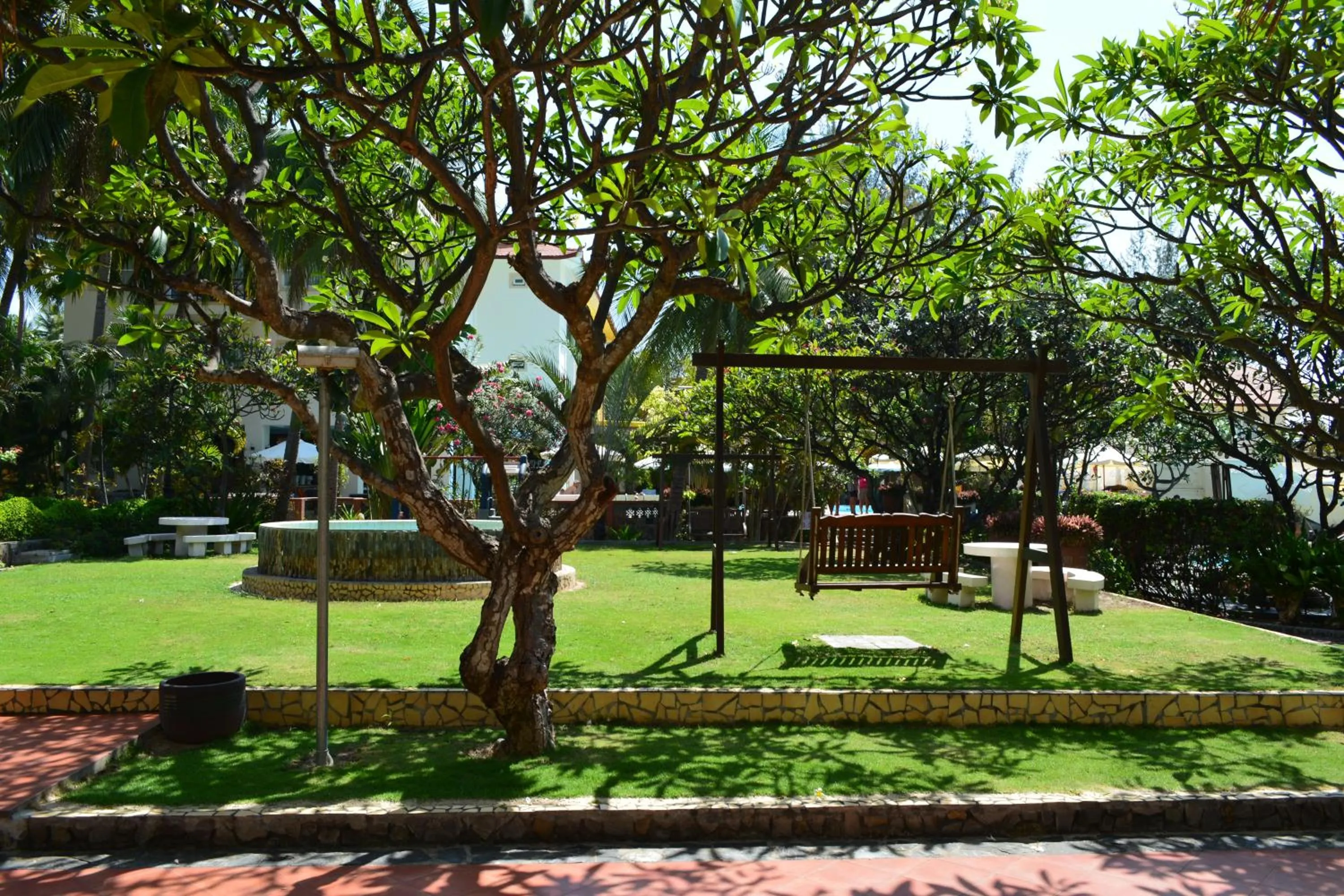 Le Aqua Resort & Spa Phan Thiet - Swiss Village Resort & Spa