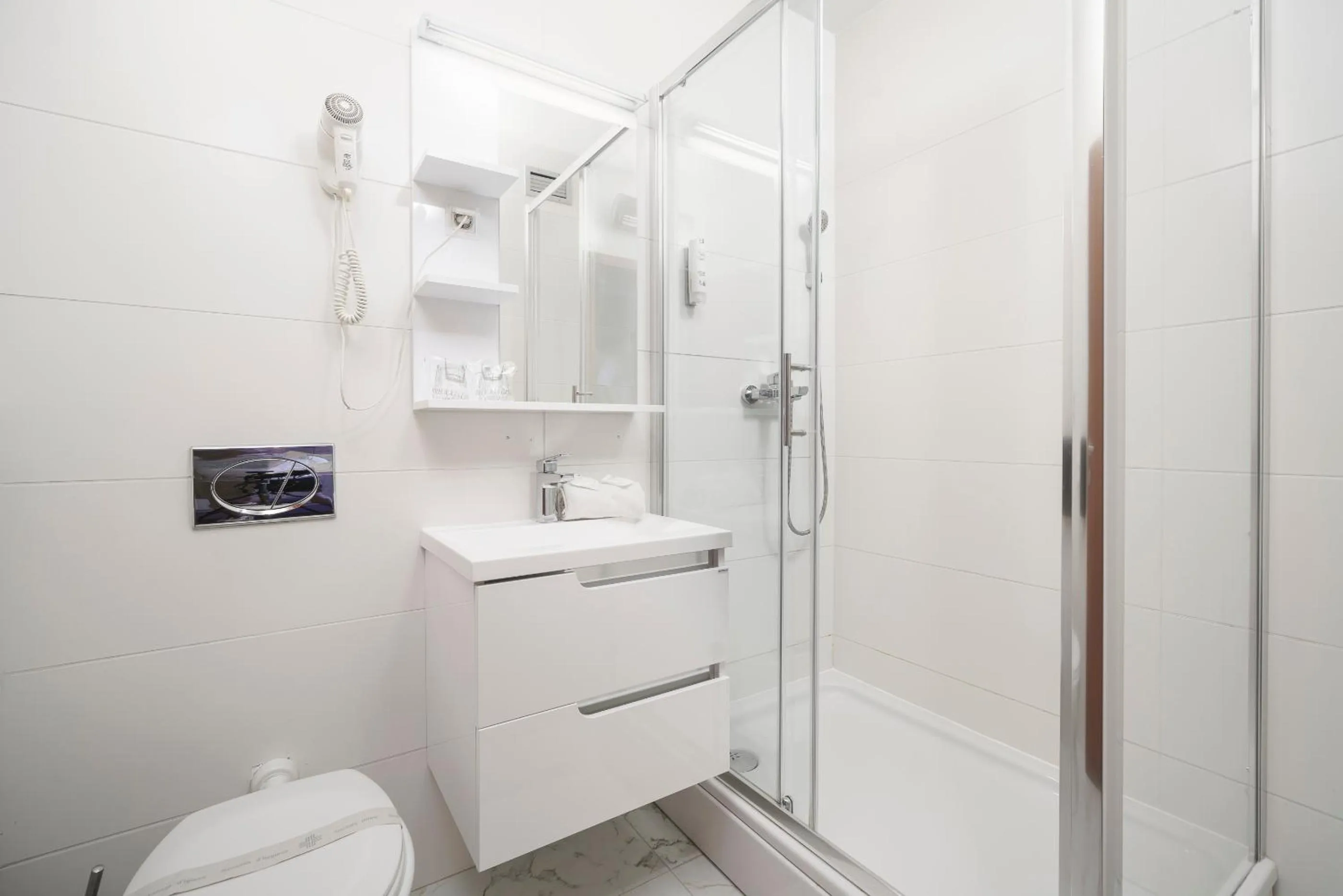 Shower in Hotel Stella Maris - Style & Comfort