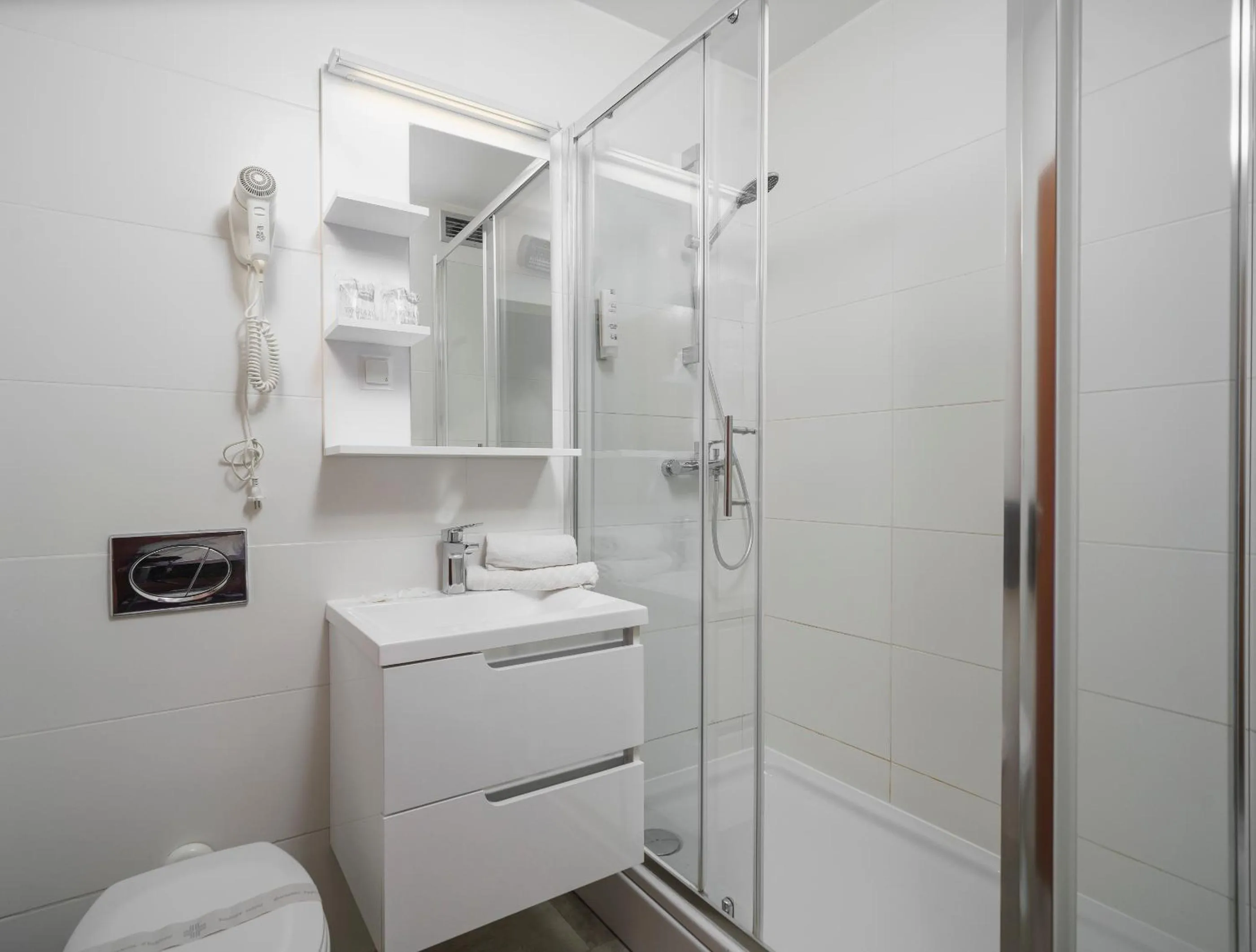 Shower in Hotel Stella Maris - Style & Comfort